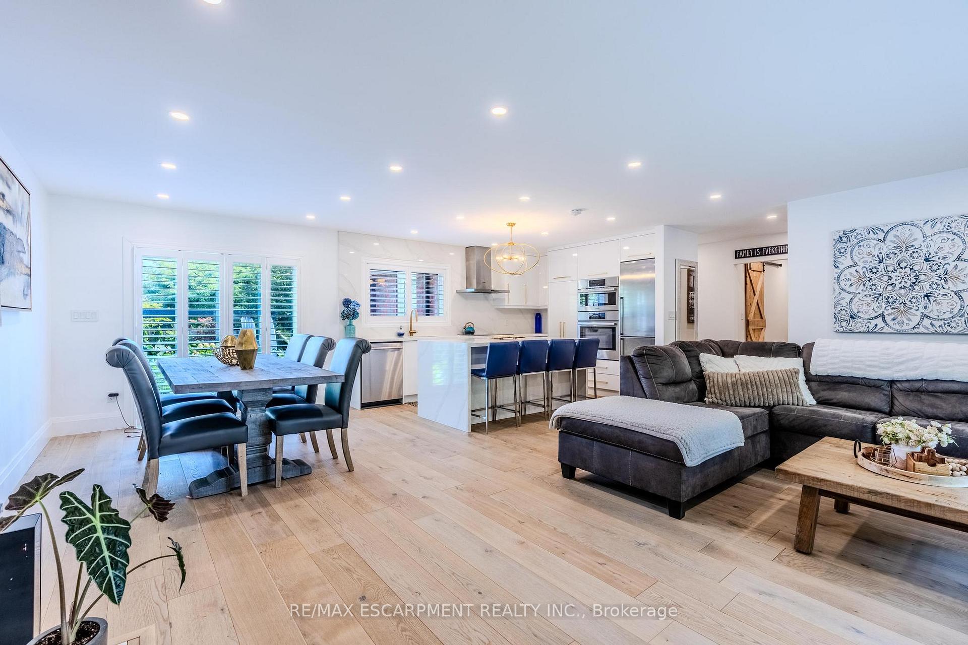 Photo 7 of 23 West Hampton Road, St. Catharines, Glendale/Glenridge — HOMEH