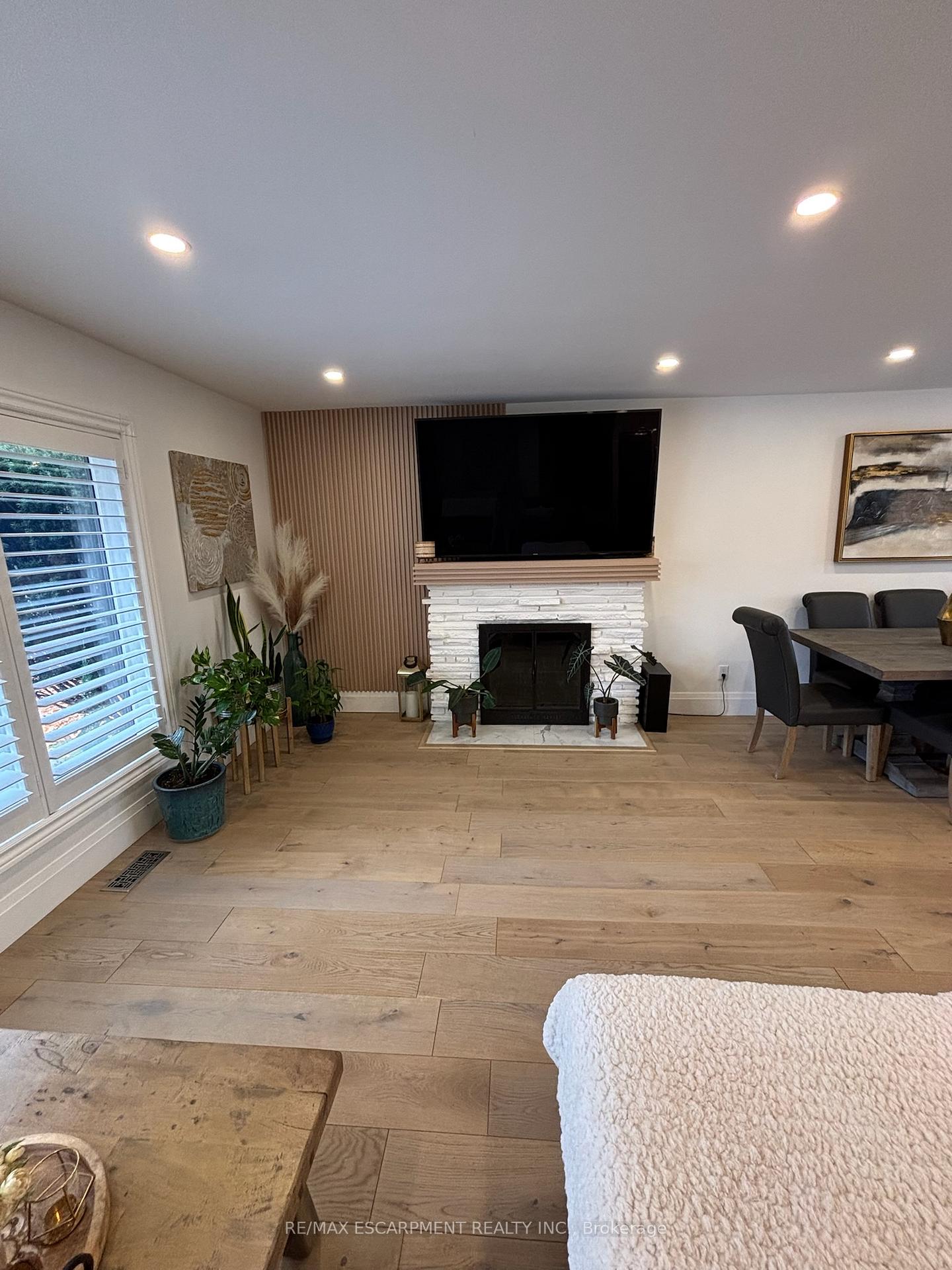 Photo 39 of 23 West Hampton Road, St. Catharines, Glendale/Glenridge — HOMEH
