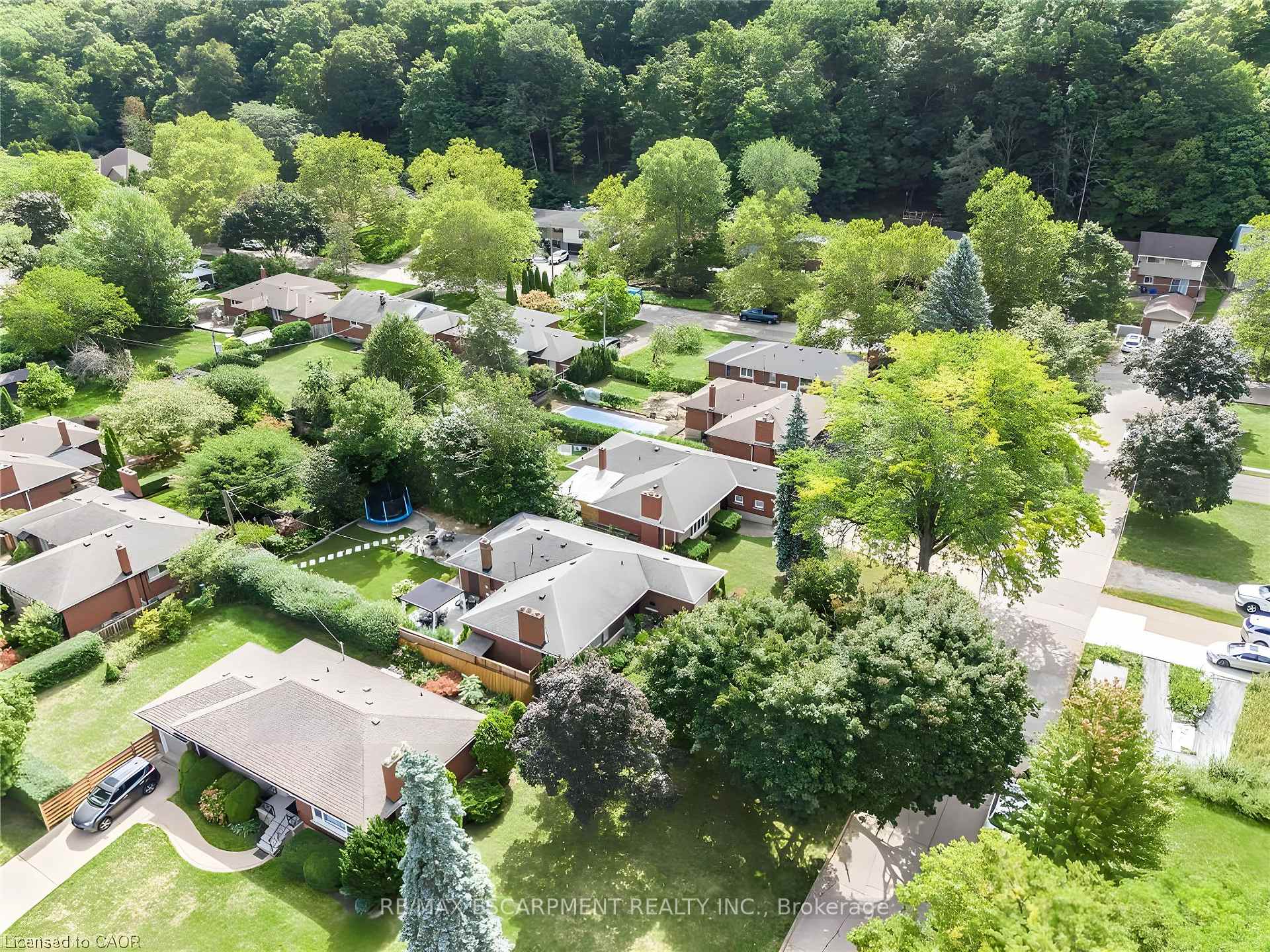 Photo 37 of 23 West Hampton Road, St. Catharines, Glendale/Glenridge — HOMEH