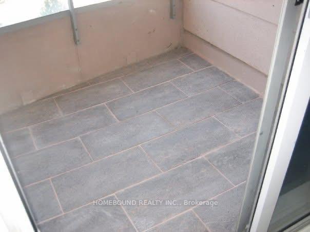 Photo 12 of Unit 507, 1 Cordoba Drive, Vaughan, Lakeview Estates — HOMEH