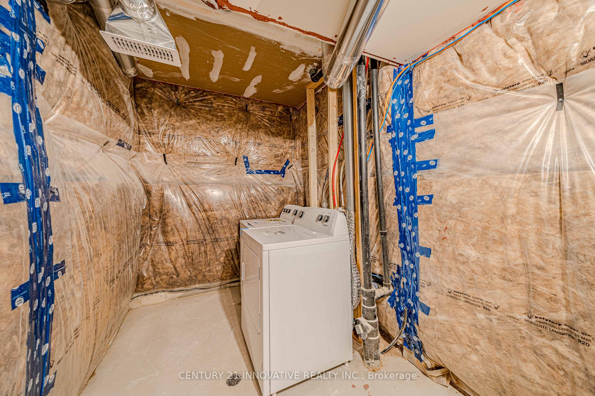 Photo 18 of Unit Basement, 137 Terry Fox Drive, Barrie, Rural Barrie Southeast — HOMEH