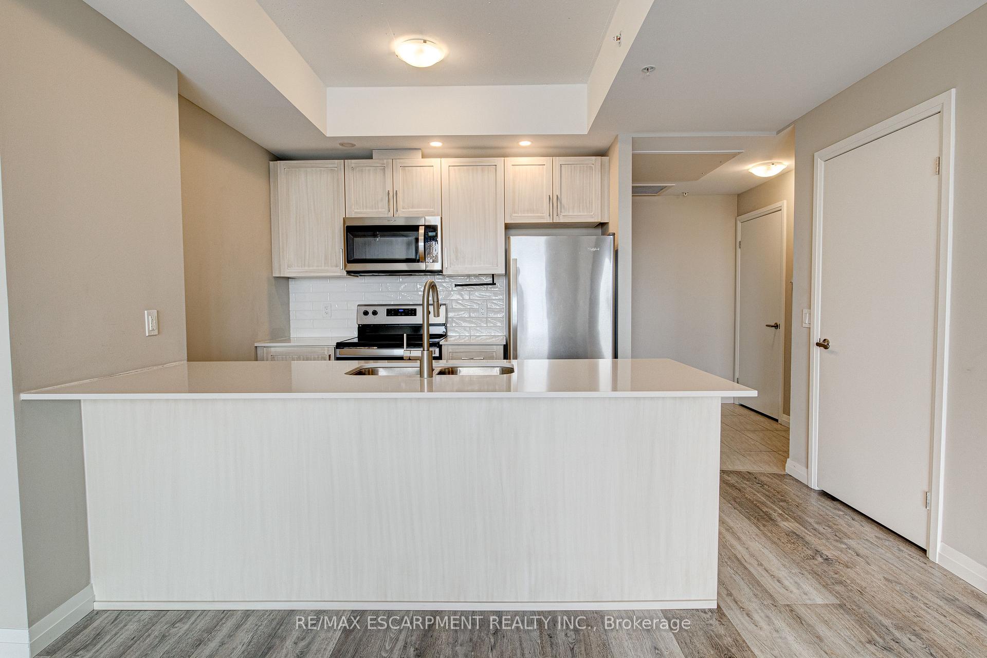 Photo 3 of Unit 1007, 108 Garment Street, Waterloo — HOMEH