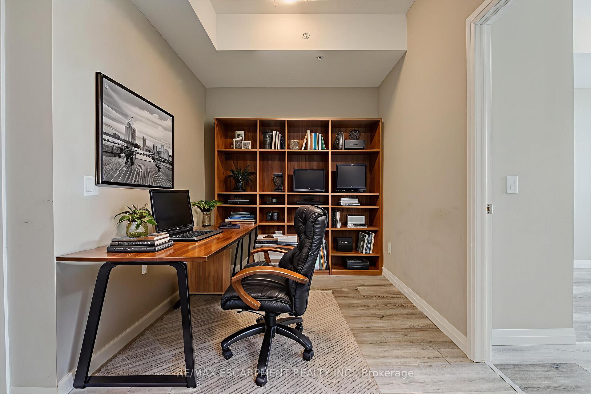 Photo 7 of Unit 1007, 108 Garment Street, Waterloo — HOMEH