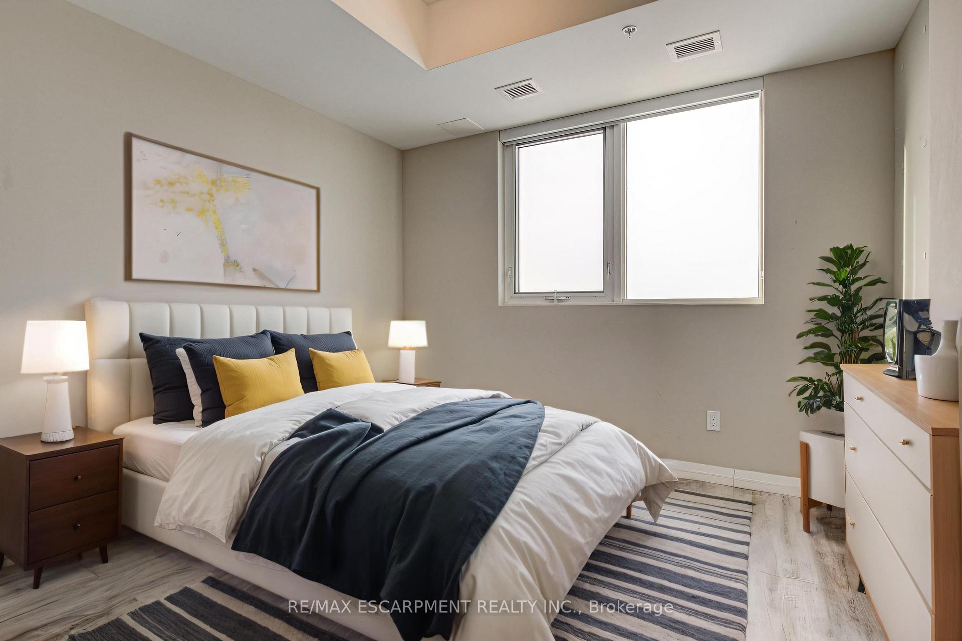 Photo 17 of Unit 1007, 108 Garment Street, Waterloo — HOMEH
