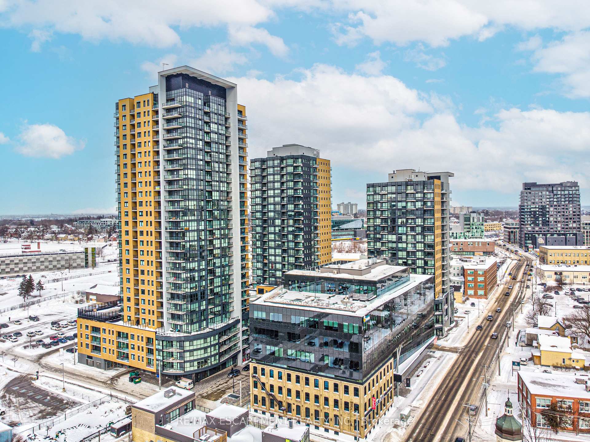 Photo 32 of Unit 1007, 108 Garment Street, Waterloo — HOMEH