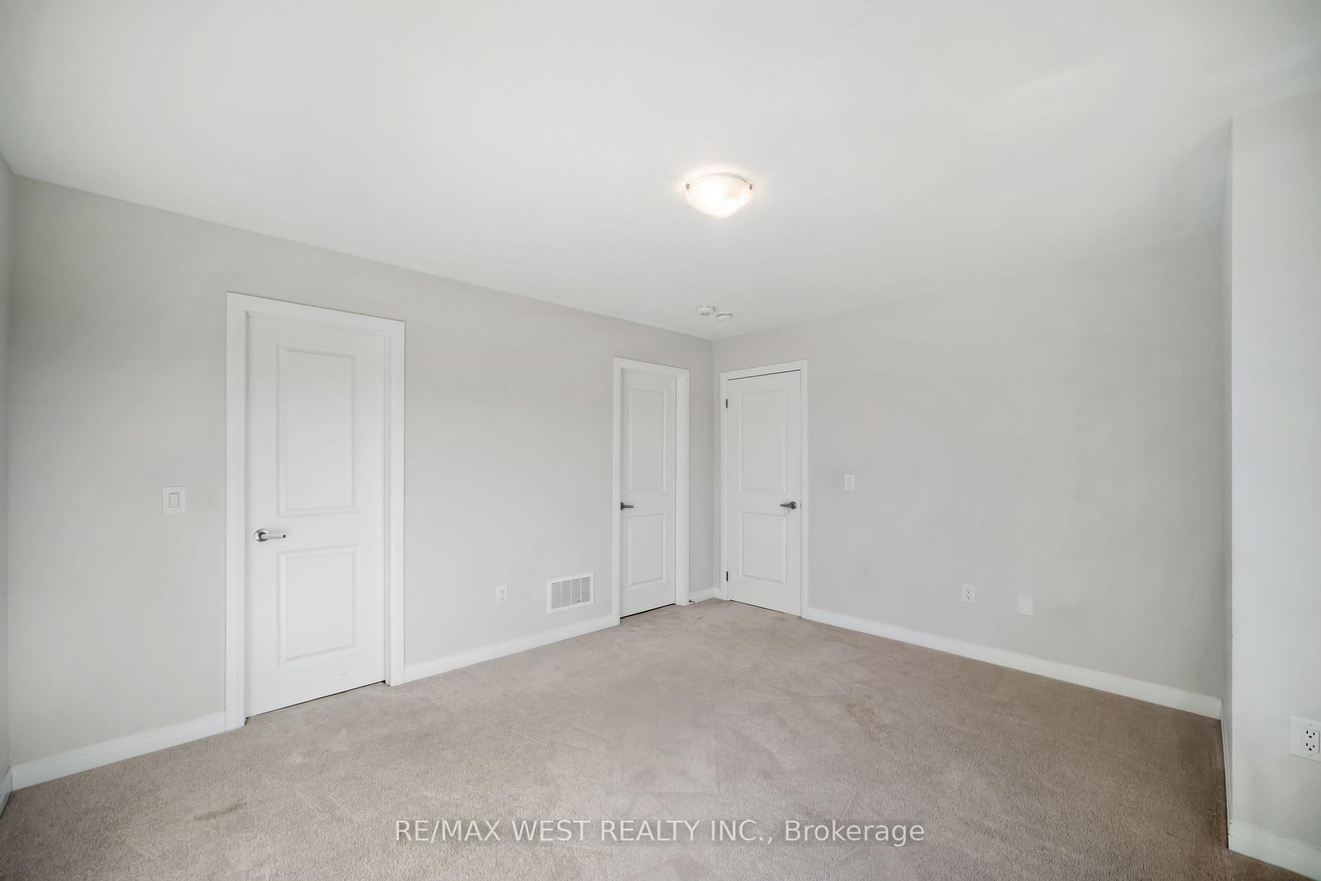 Photo 6 of 297 Bismark Drive, Cambridge — HOMEH