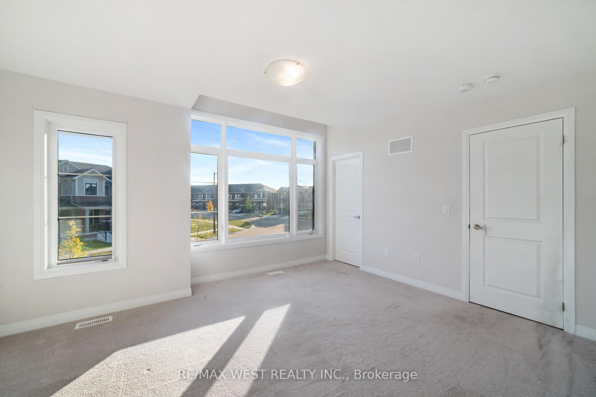 Photo 48 of 297 Bismark Drive, Cambridge — HOMEH