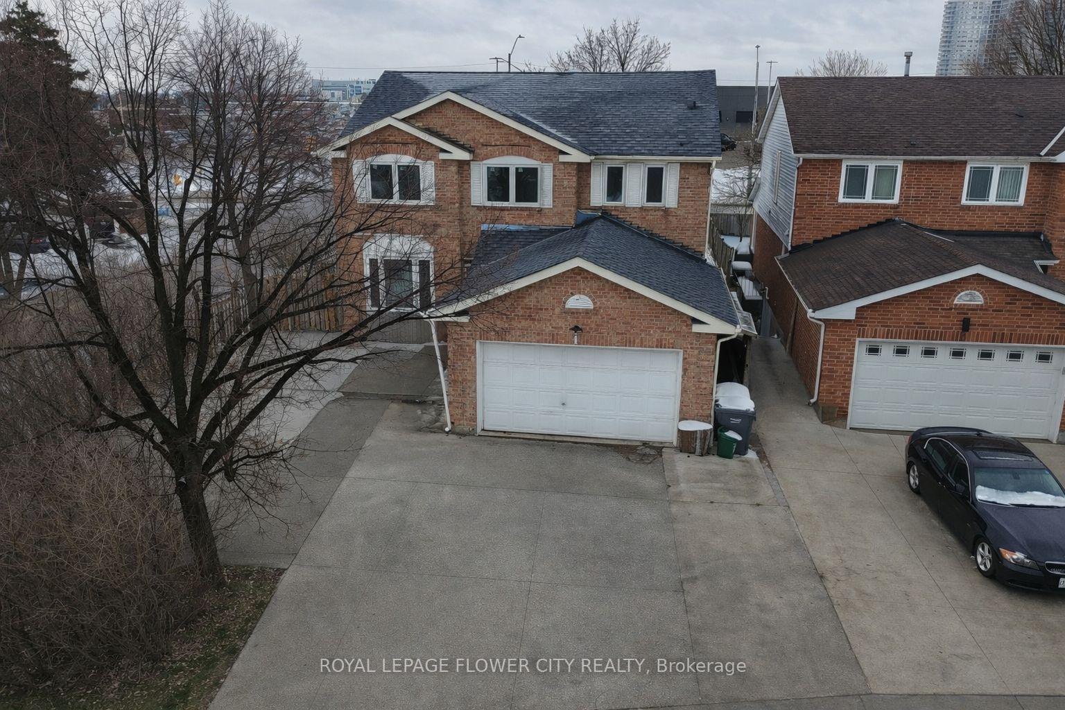 Front of 1 Donaldson Drive