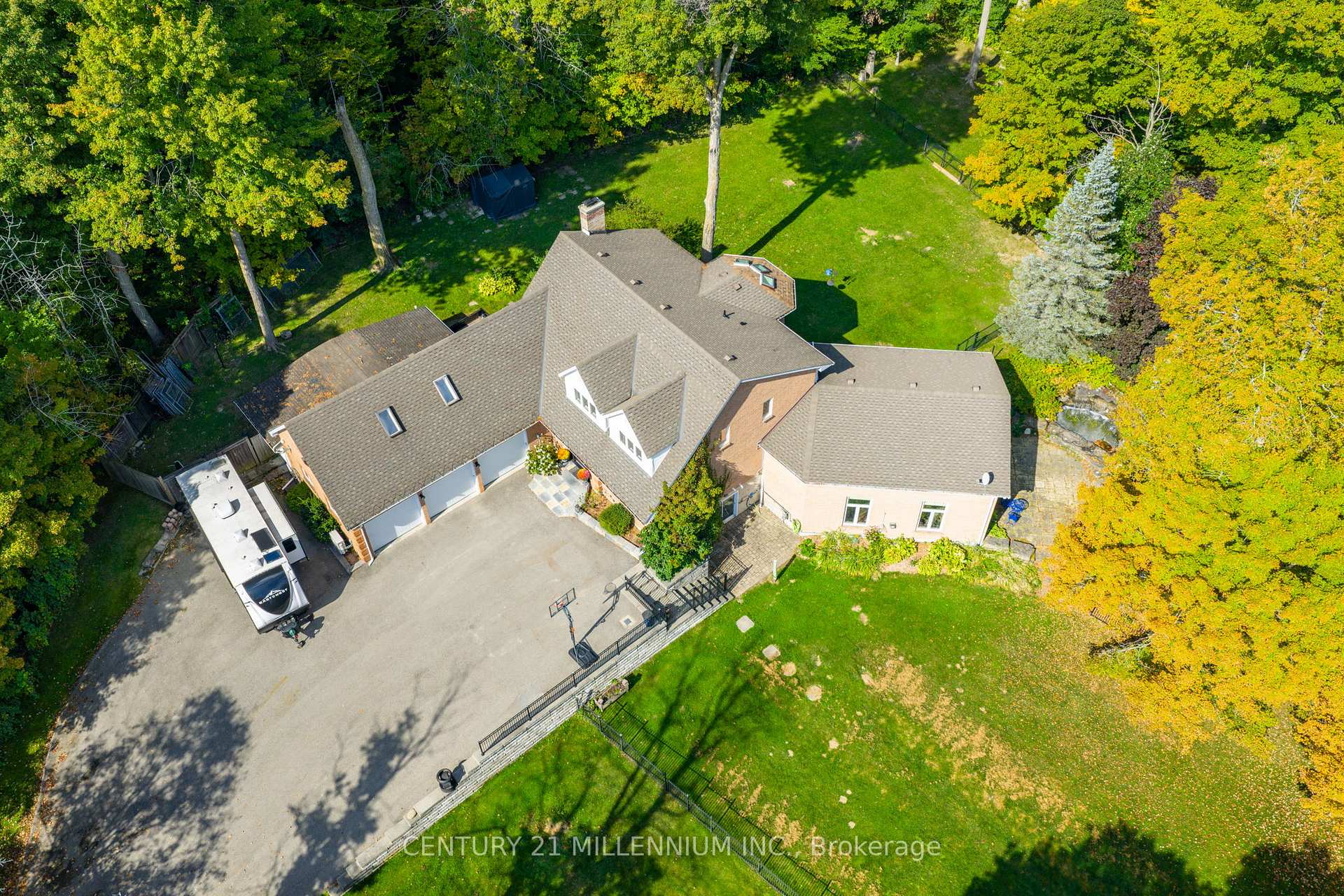 Photo 26 of 7 Erinwood Drive, Erin, Rural Erin — HOMEH