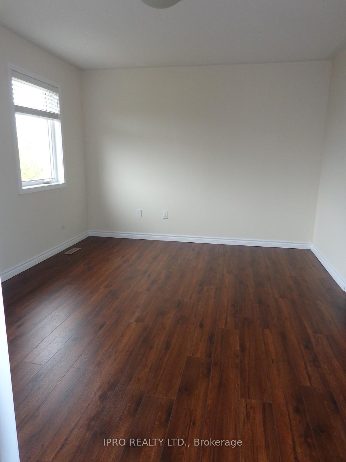 Photo 11 of 3263 Mccurdy Court, Burlington, Alton — HOMEH