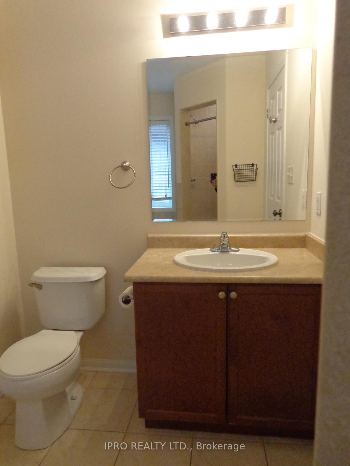 Photo 15 of 3263 Mccurdy Court, Burlington, Alton — HOMEH