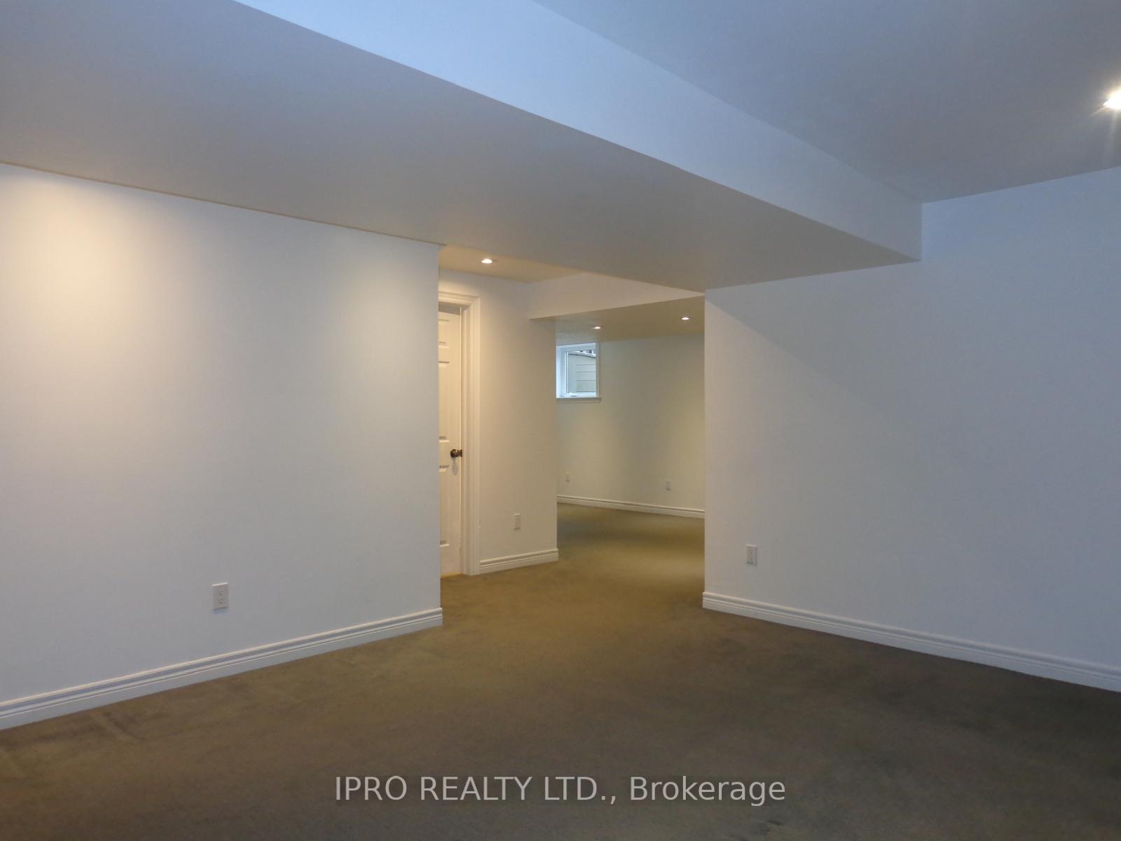 Photo 23 of 3263 Mccurdy Court, Burlington, Alton — HOMEH