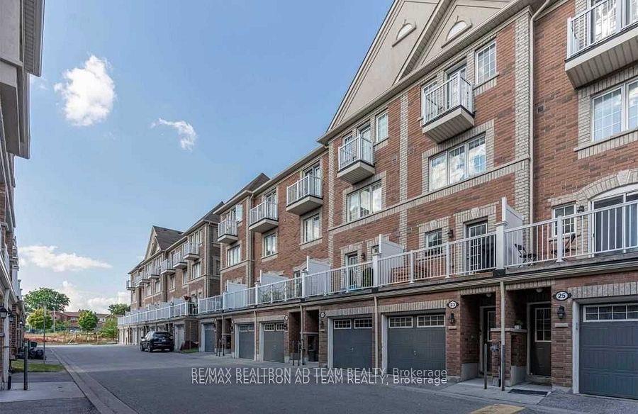Photo 2 of 23 Cooperage Lane, Ajax, Central — HOMEH