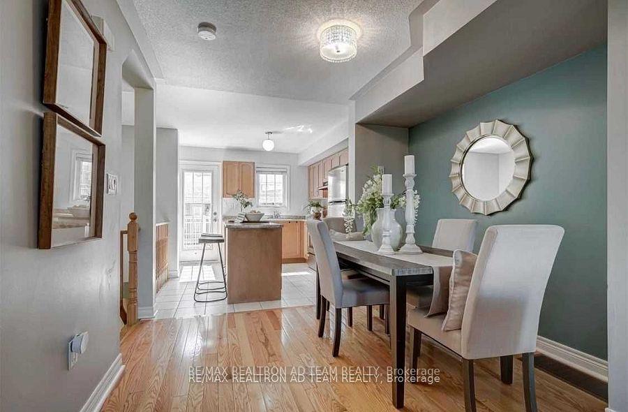 Photo 11 of 23 Cooperage Lane, Ajax, Central — HOMEH