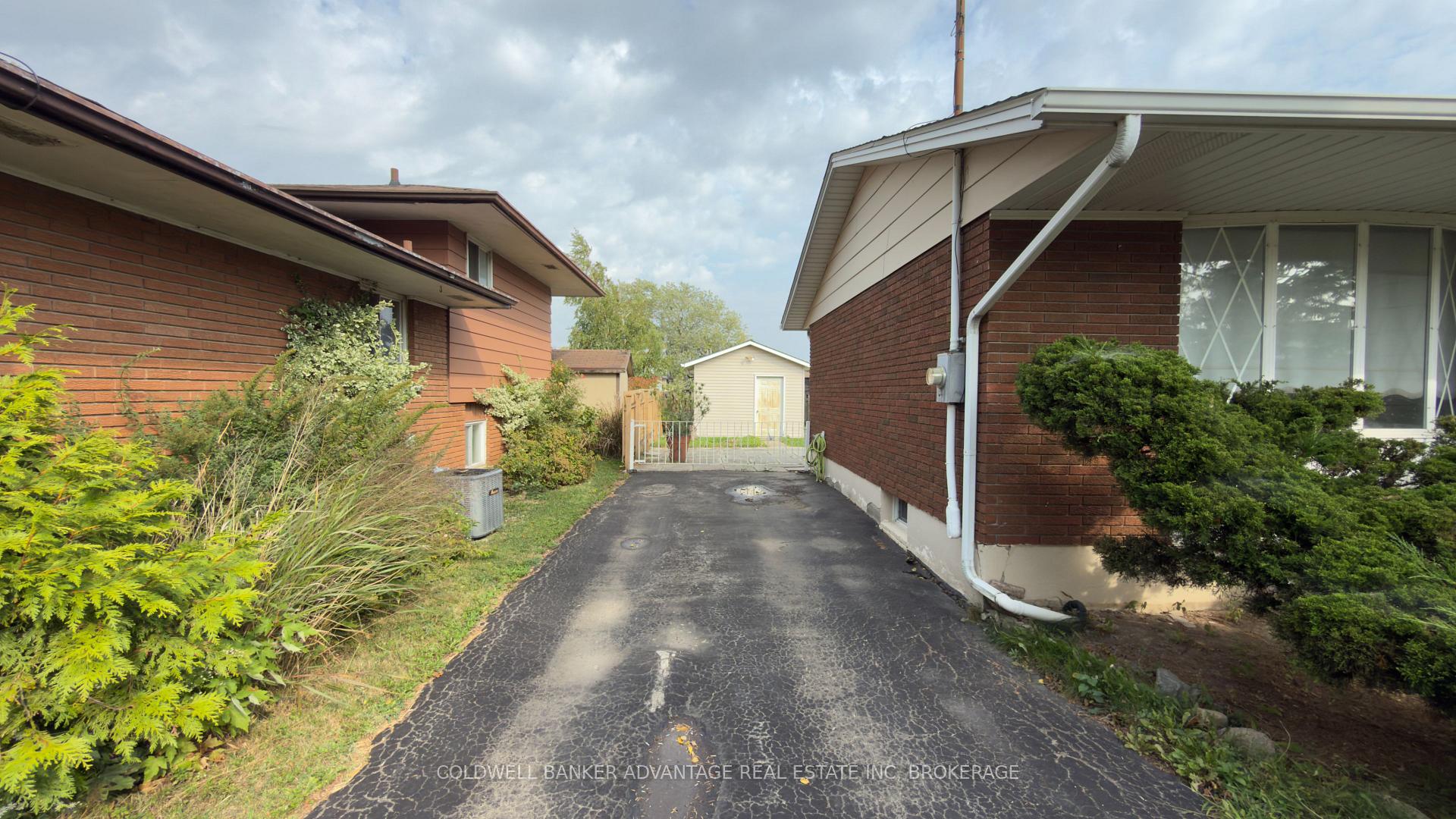 Photo 7 of 987 Steele Street, Port Colborne, Main Street — HOMEH