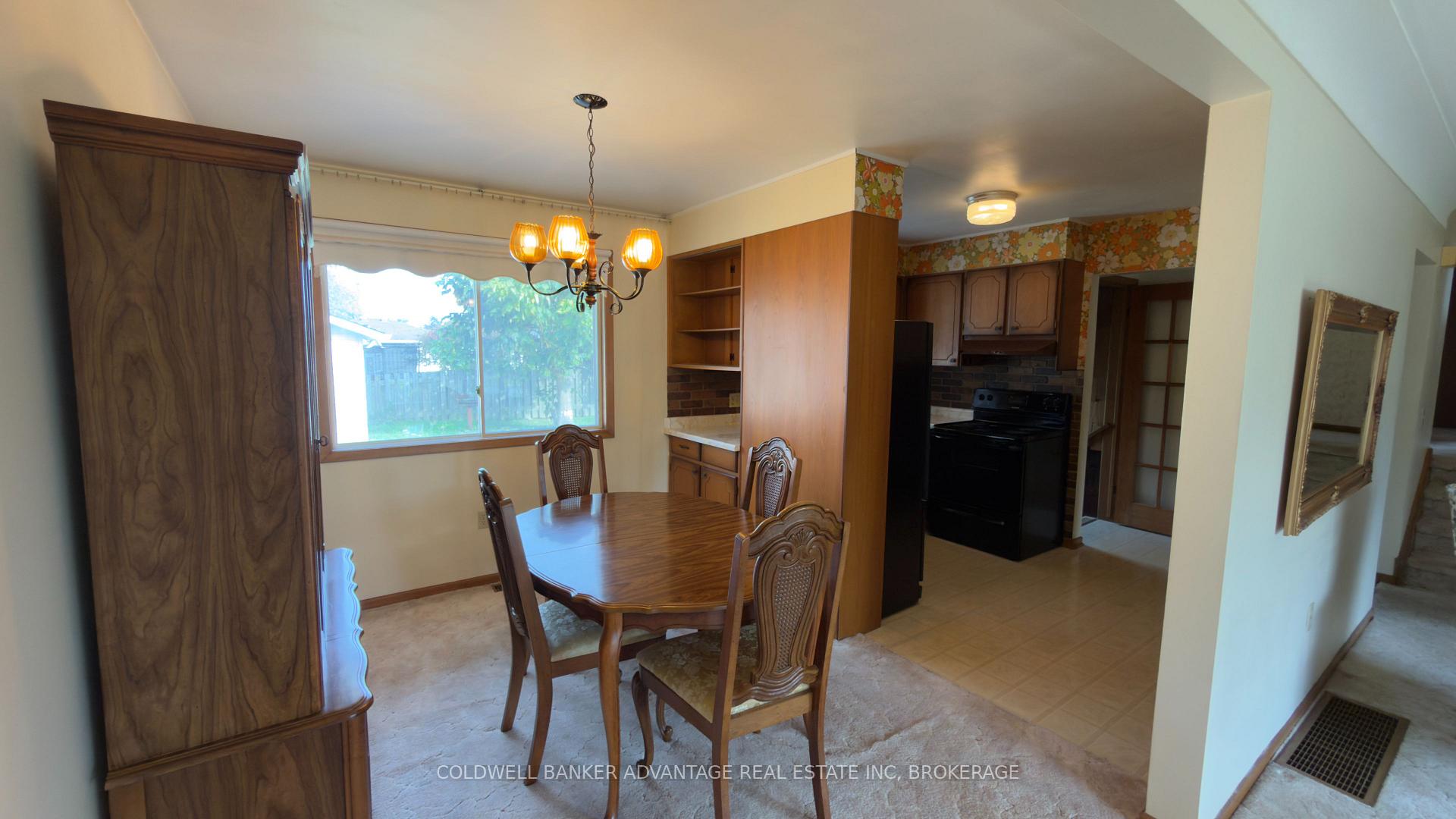 Photo 4 of 987 Steele Street, Port Colborne, Main Street — HOMEH