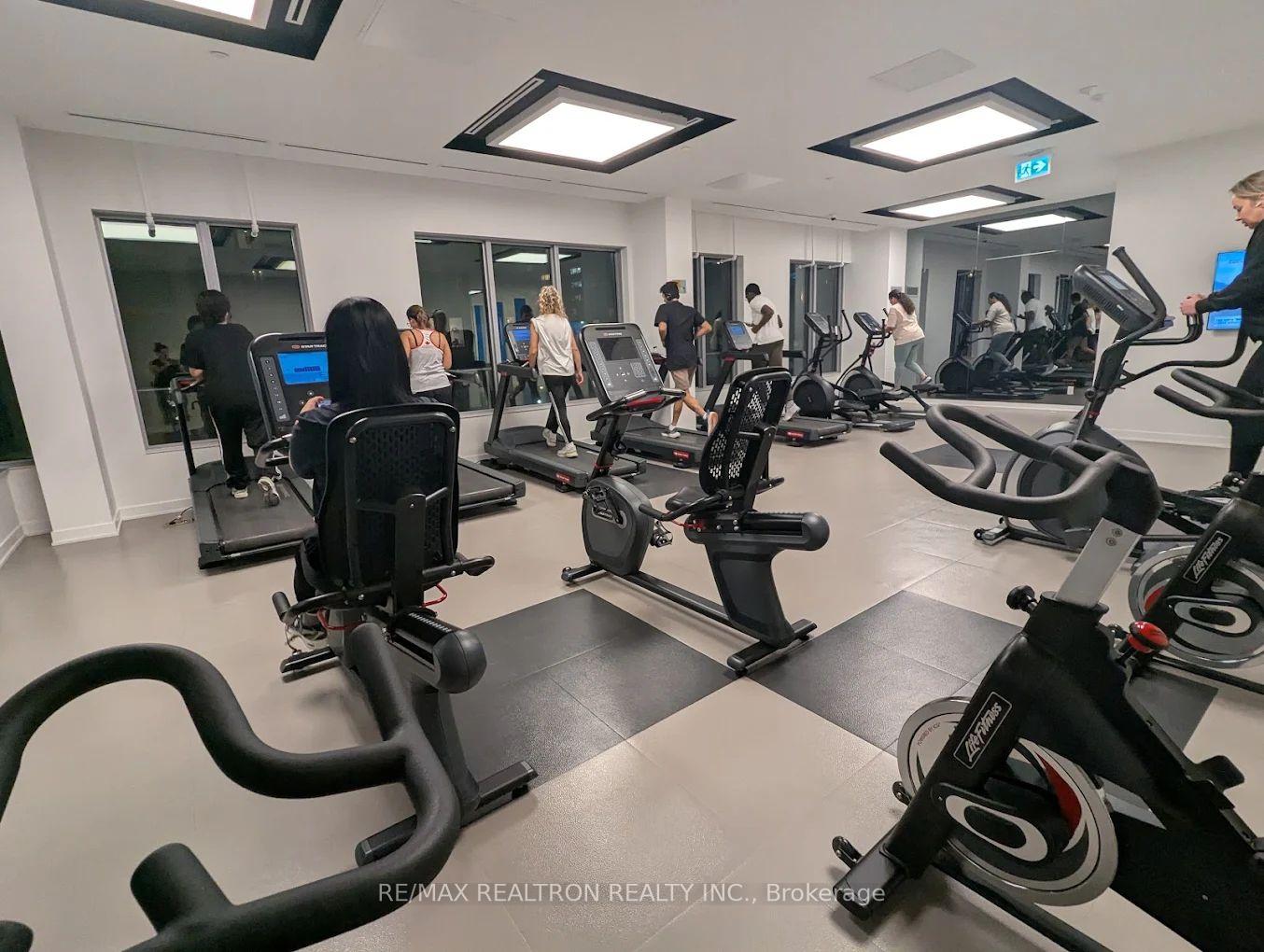 Photo 11 of Unit 714, 195 Redpath Avenue, Toronto, Mount Pleasant West — HOMEH