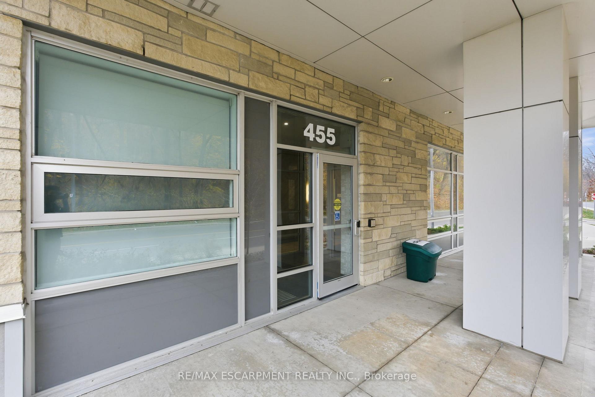 Photo 2 of Unit 308, 455 Charlton Avenue, Hamilton, Stinson — HOMEH
