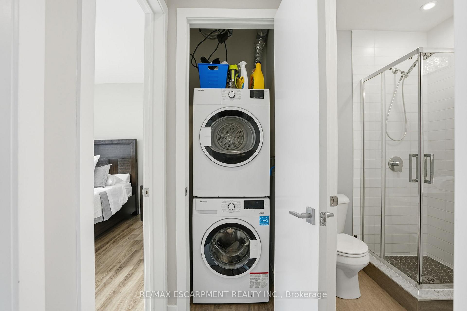 Photo 17 of Unit 308, 455 Charlton Avenue, Hamilton, Stinson — HOMEH