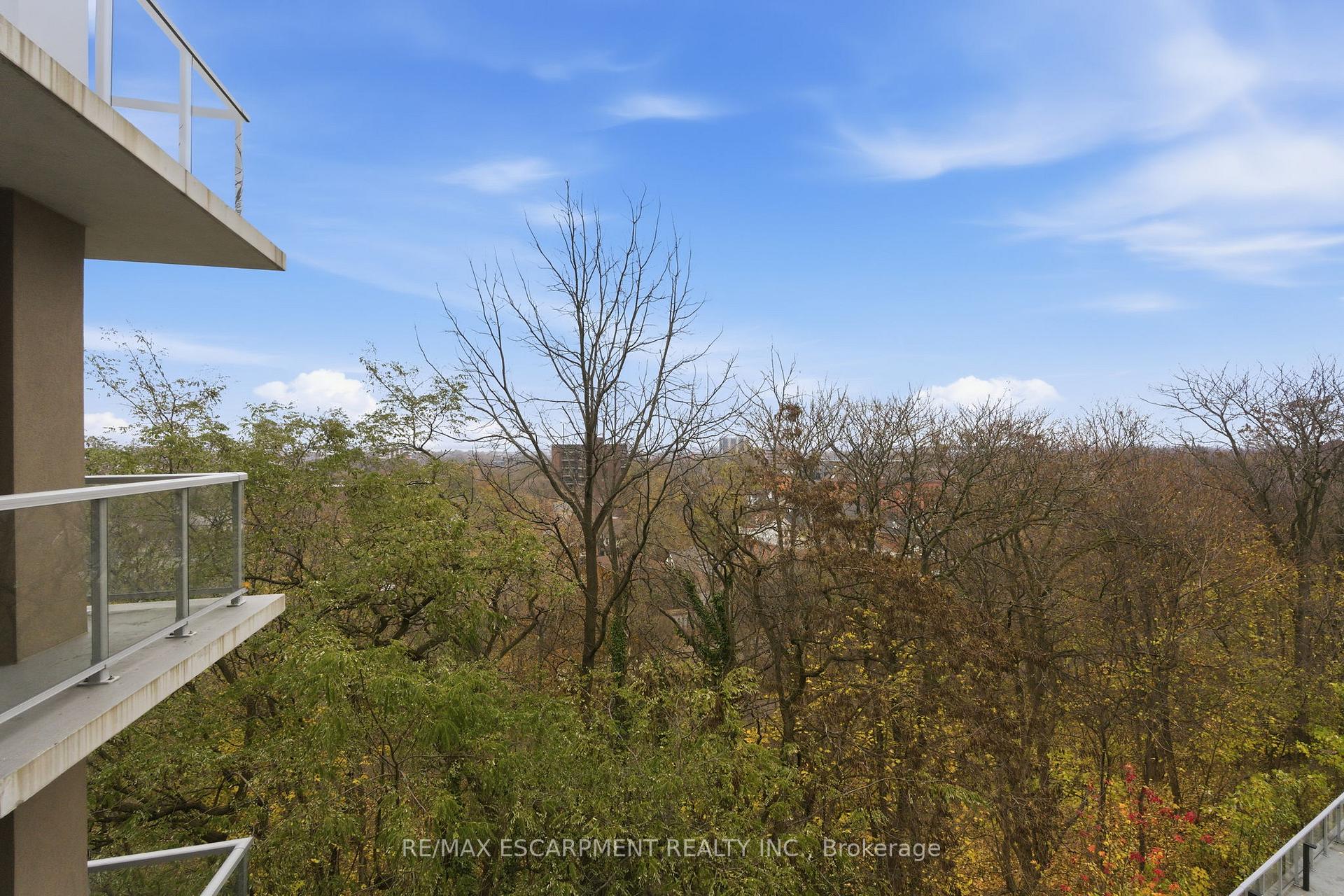 Photo 24 of Unit 308, 455 Charlton Avenue, Hamilton, Stinson — HOMEH