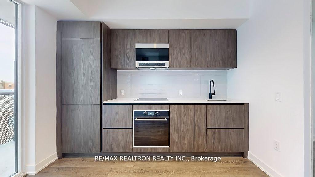 Photo 11 of Unit 510, 127 Broadway Avenue, Toronto, Mount Pleasant West — HOMEH