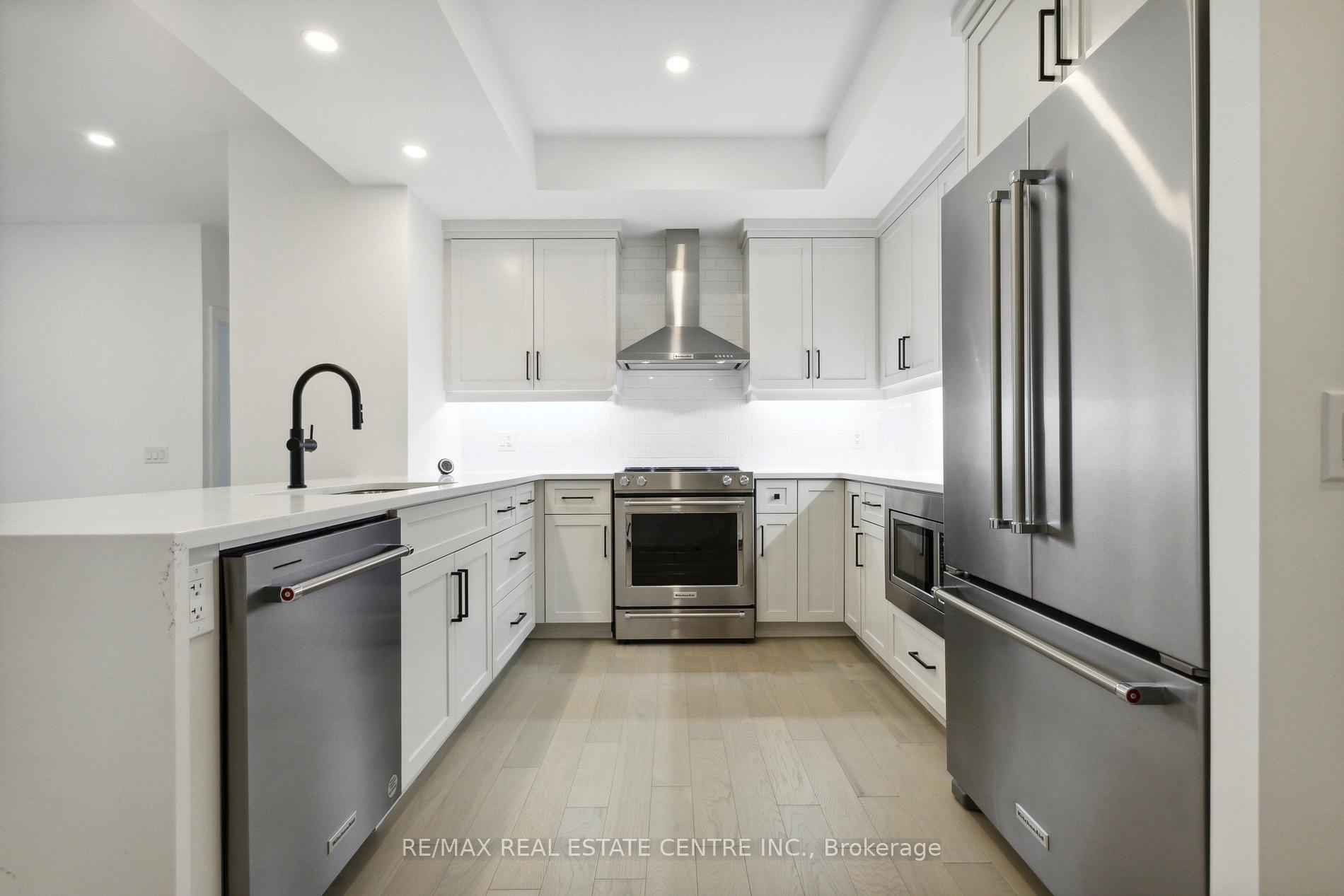 Photo 5 of Unit 602, 71 Wyndham Street, Guelph, St. Patrick's Ward — HOMEH