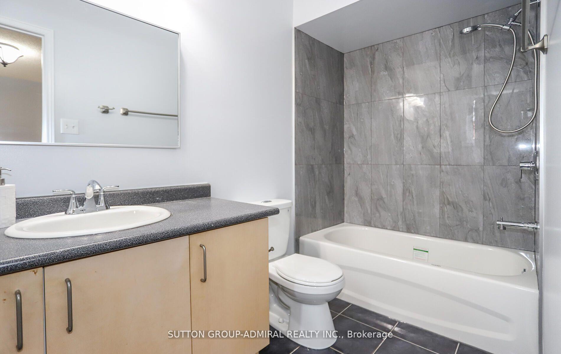 Photo 23 of 49 National Pine Drive, Vaughan, Vellore Village — HOMEH