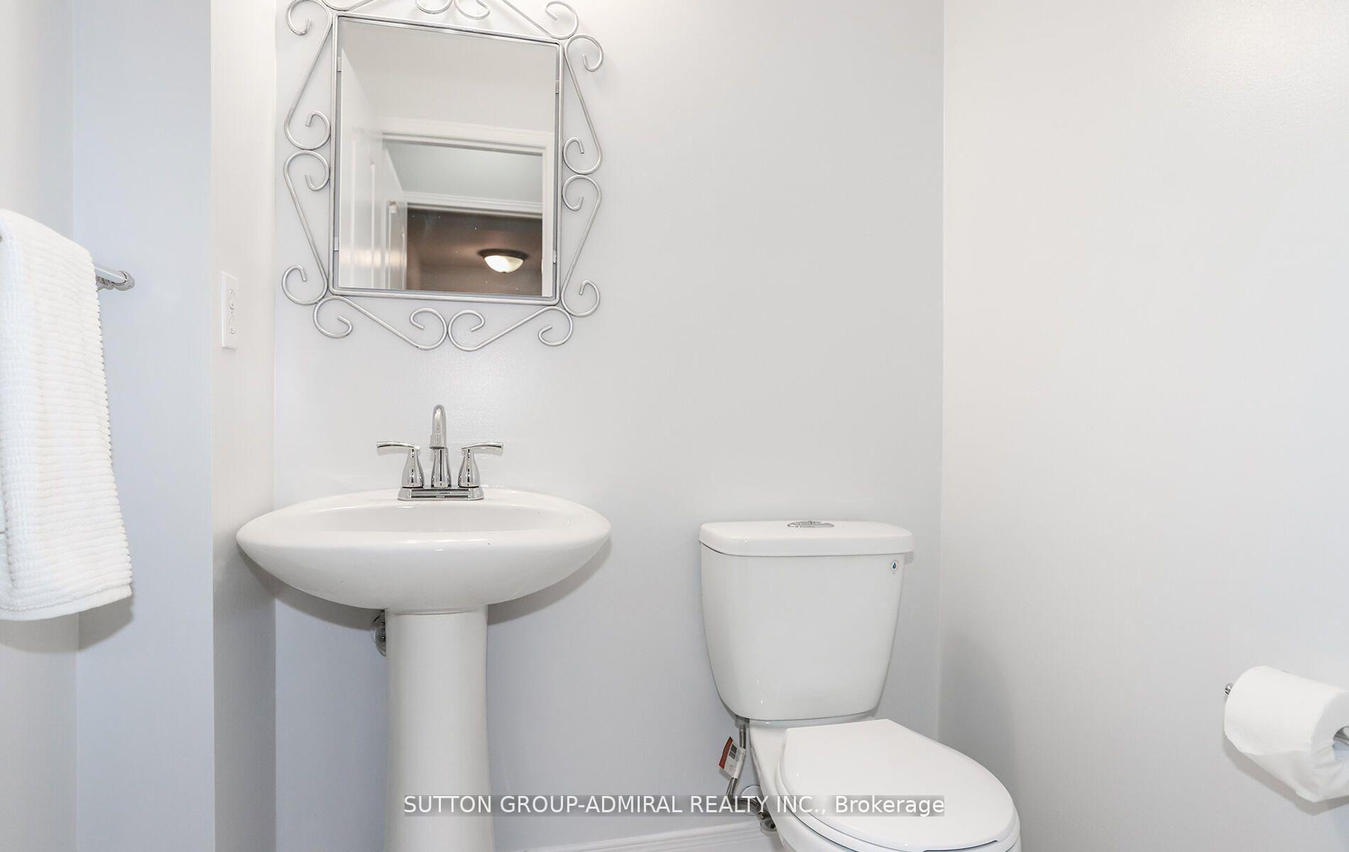 Photo 19 of 49 National Pine Drive, Vaughan, Vellore Village — HOMEH