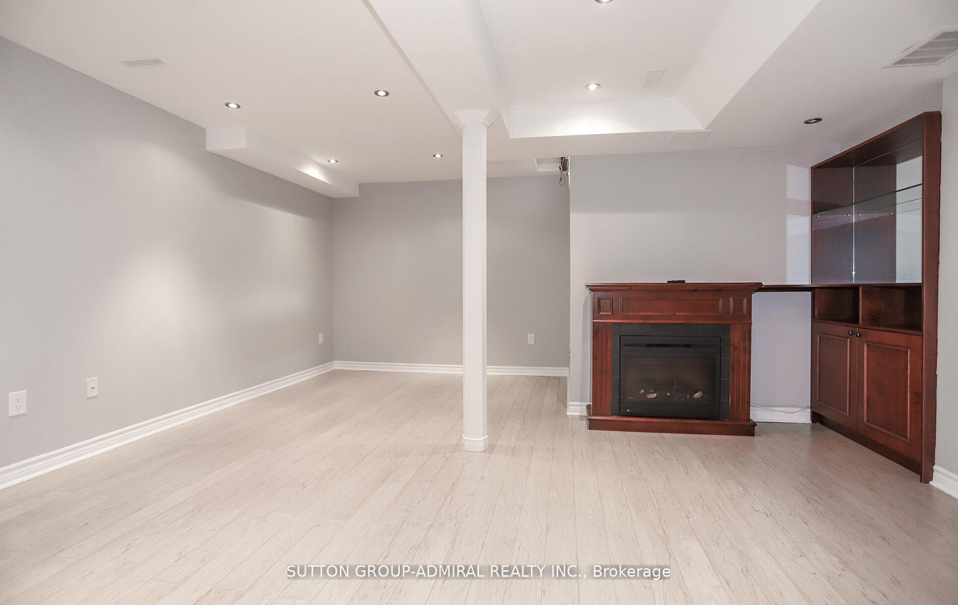 Photo 18 of 49 National Pine Drive, Vaughan, Vellore Village — HOMEH