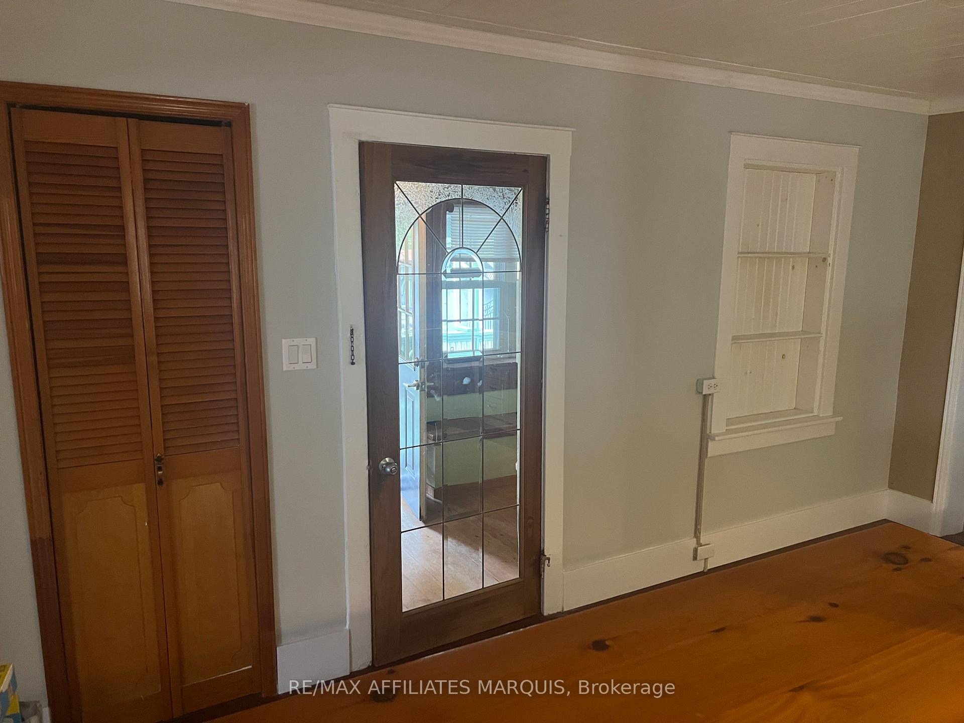 Photo 16 of 122 Chambers Street, Smiths Falls — HOMEH