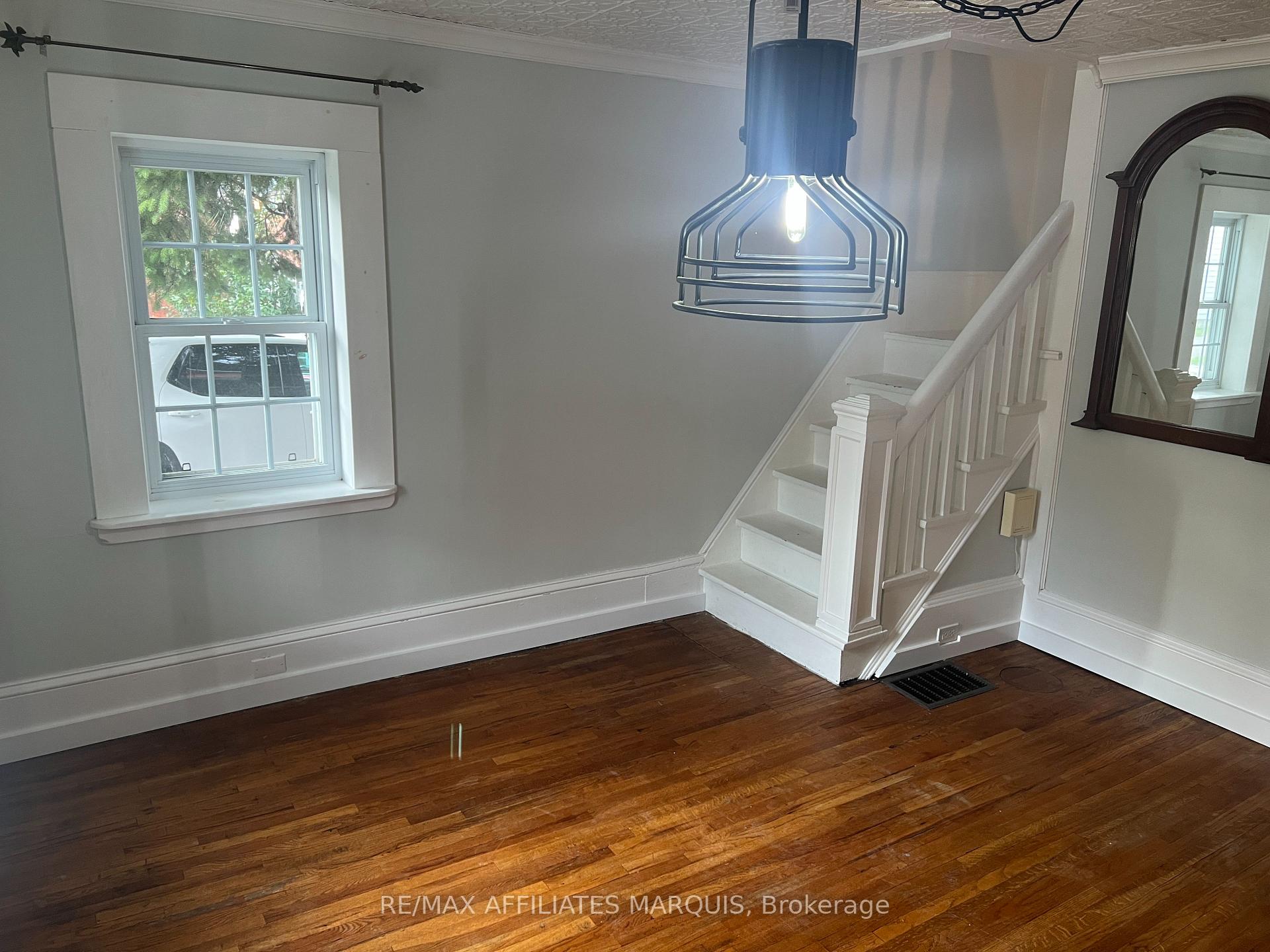 Photo 22 of 122 Chambers Street, Smiths Falls — HOMEH
