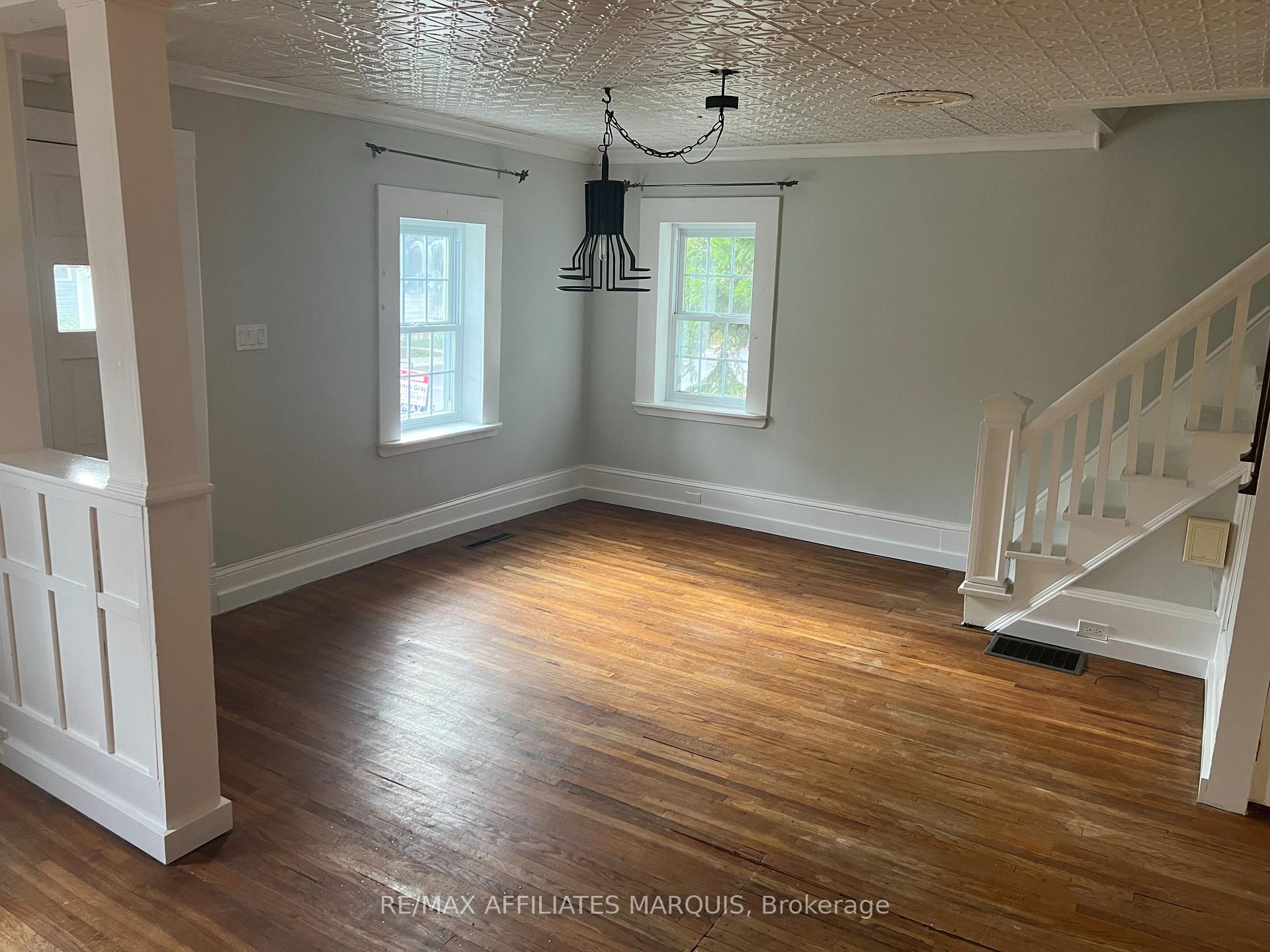 Photo 23 of 122 Chambers Street, Smiths Falls — HOMEH