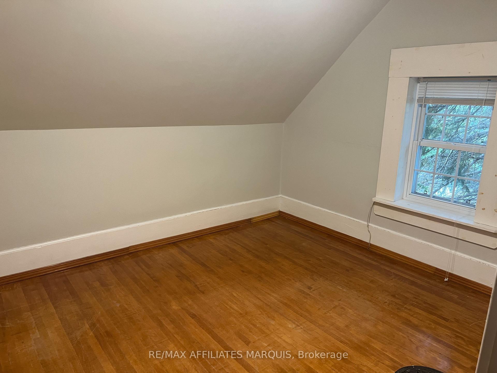 Photo 34 of 122 Chambers Street, Smiths Falls — HOMEH