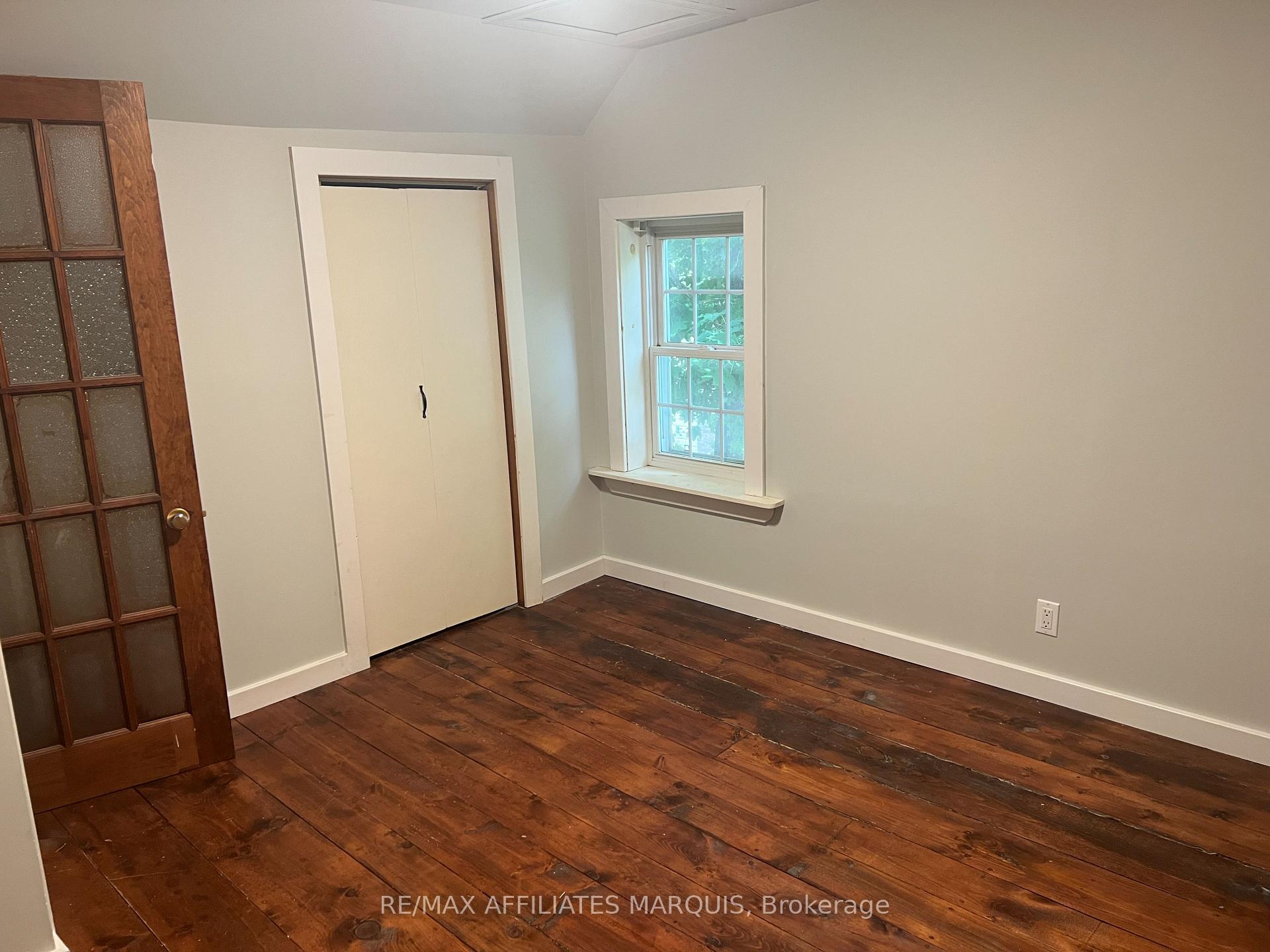 Photo 19 of 122 Chambers Street, Smiths Falls — HOMEH