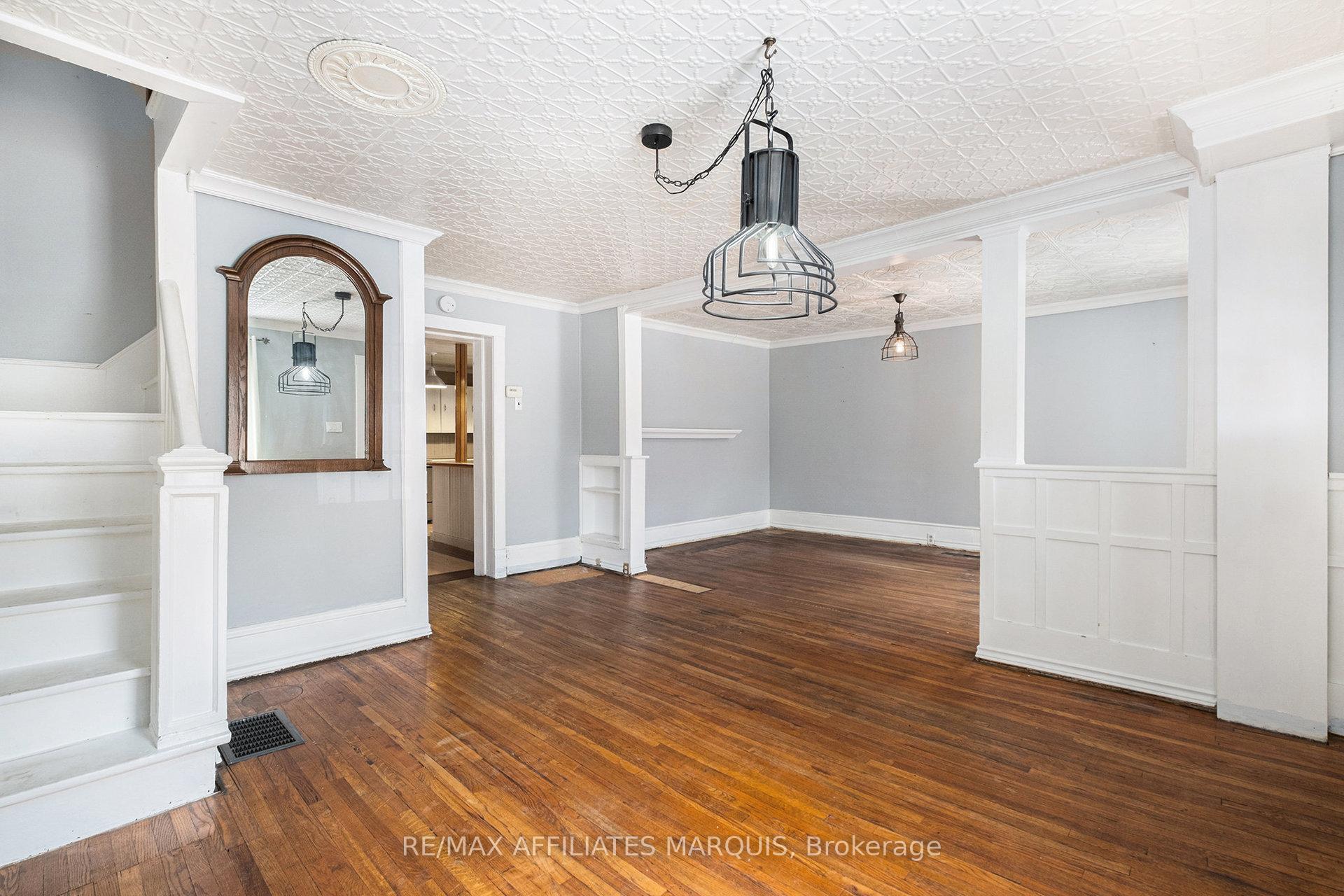 Photo 47 of 122 Chambers Street, Smiths Falls — HOMEH