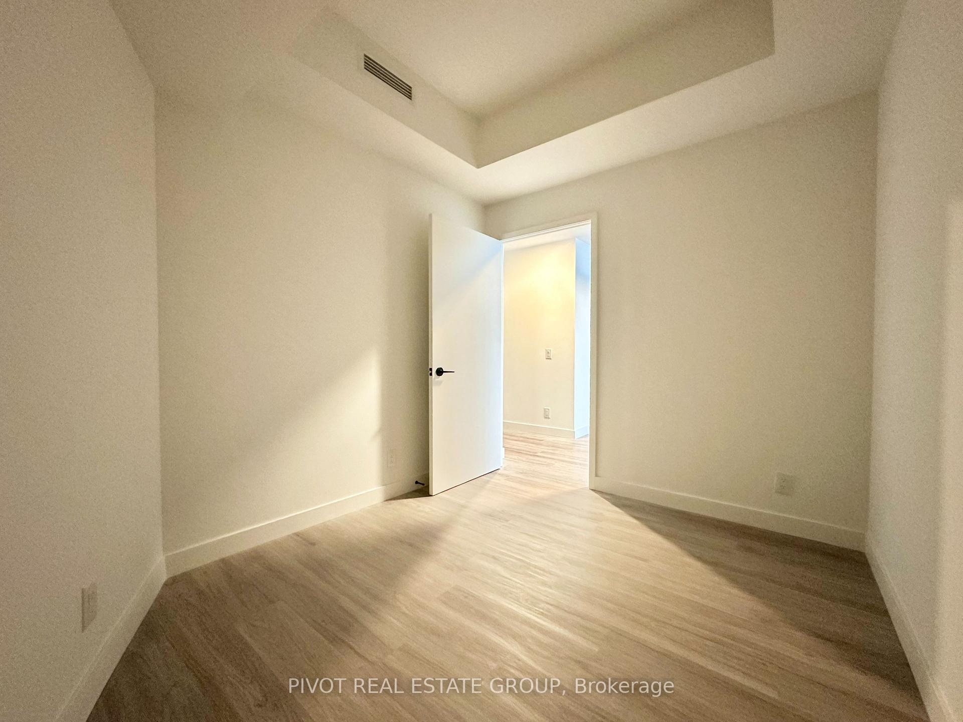 Photo 12 of Unit 412, 1050 Eastern Avenue, Toronto, The Beaches — HOMEH