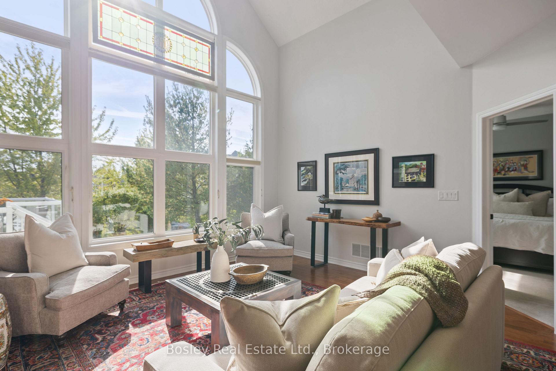 Photo 26 of 55 Waterfront Circle, Collingwood — HOMEH
