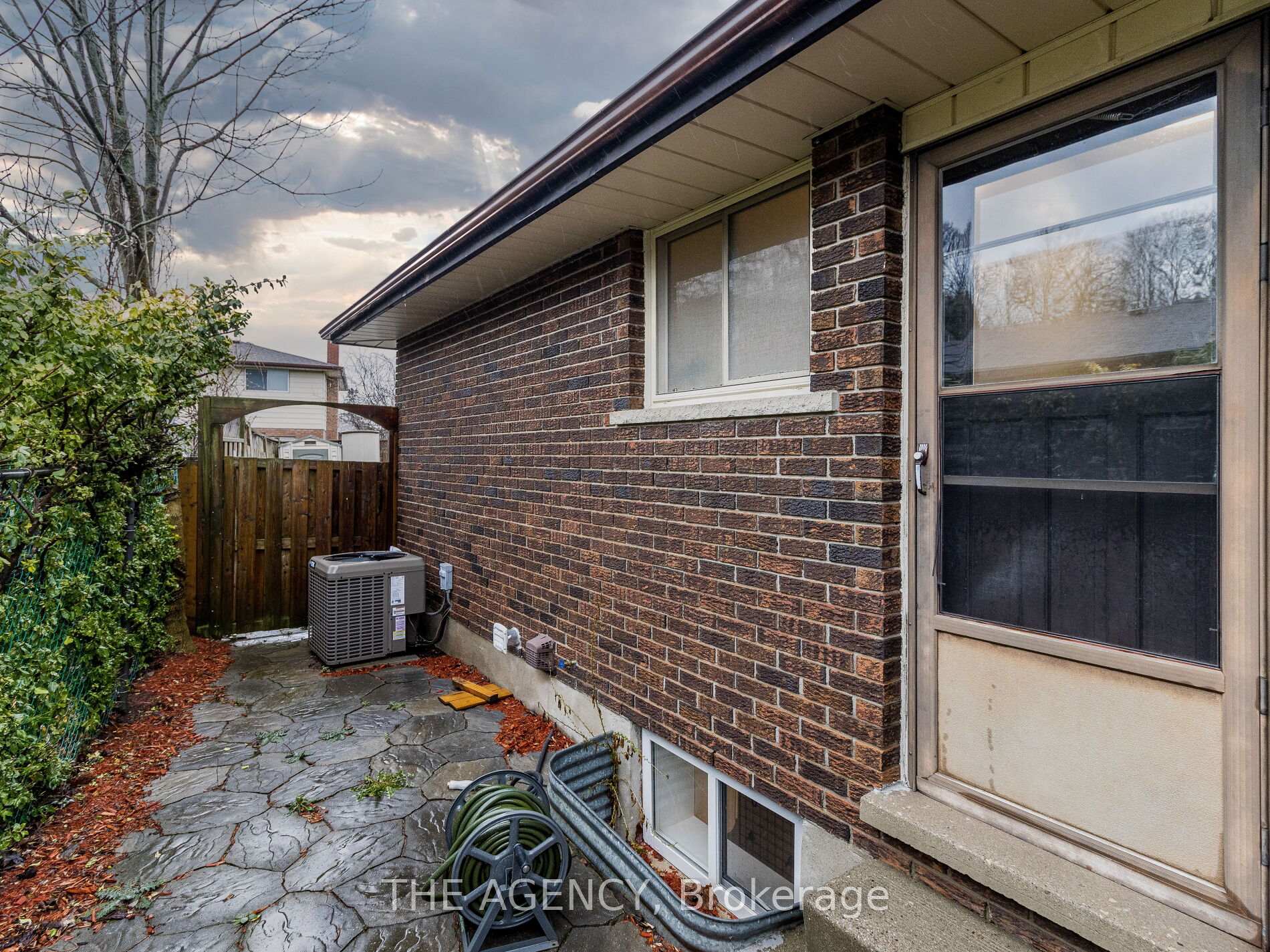 Photo 32 of 29 Culpepper Drive, Waterloo, Maple Hills — HOMEH