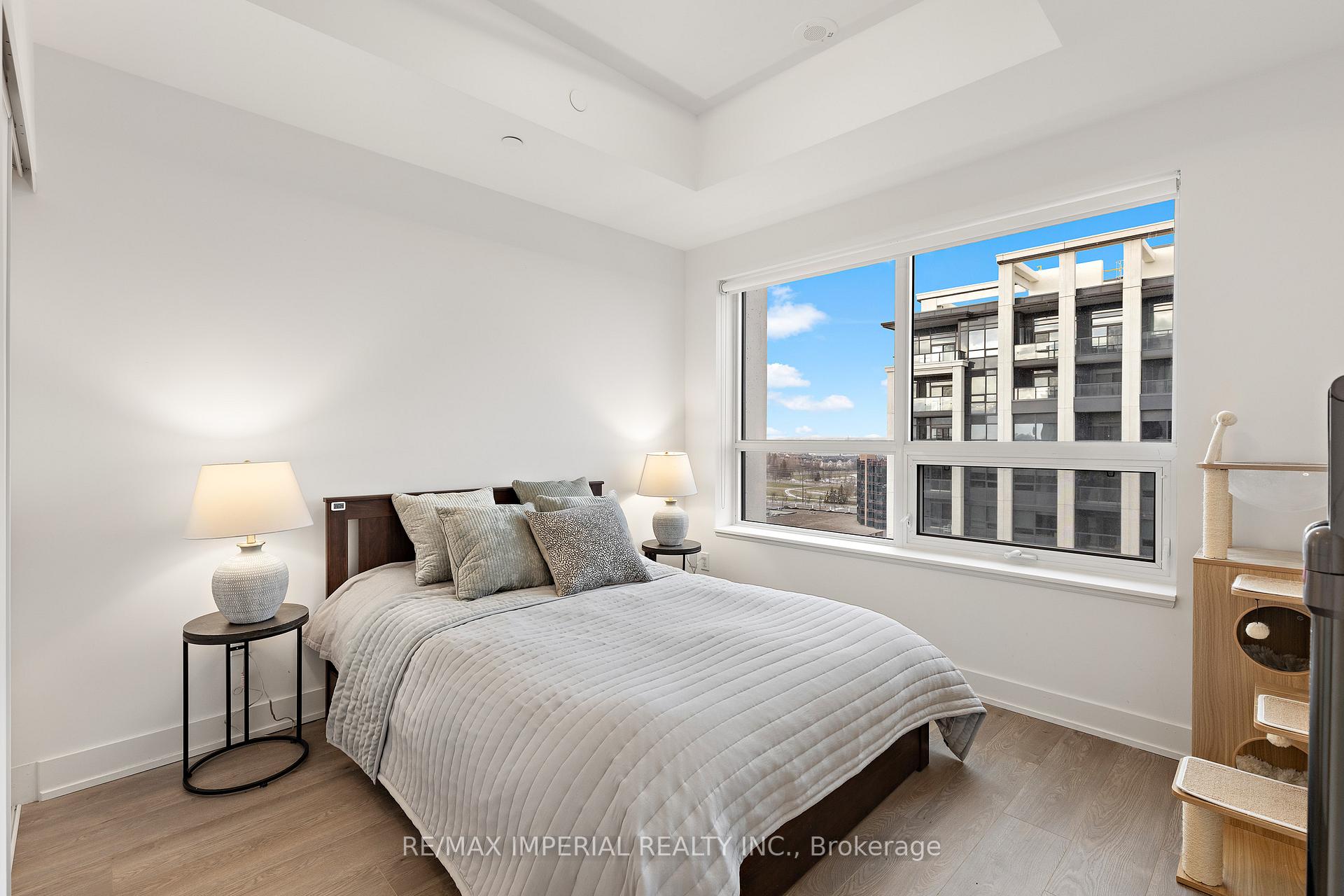 Photo 6 of Unit 1911, 8 Cedarland Drive, Markham, Unionville — HOMEH