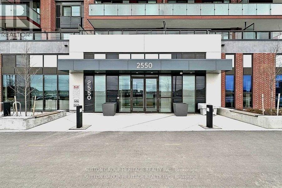Photo 2 of Unit PH3, 2550 Simcoe Street N, Oshawa, Windfields — HOMEH
