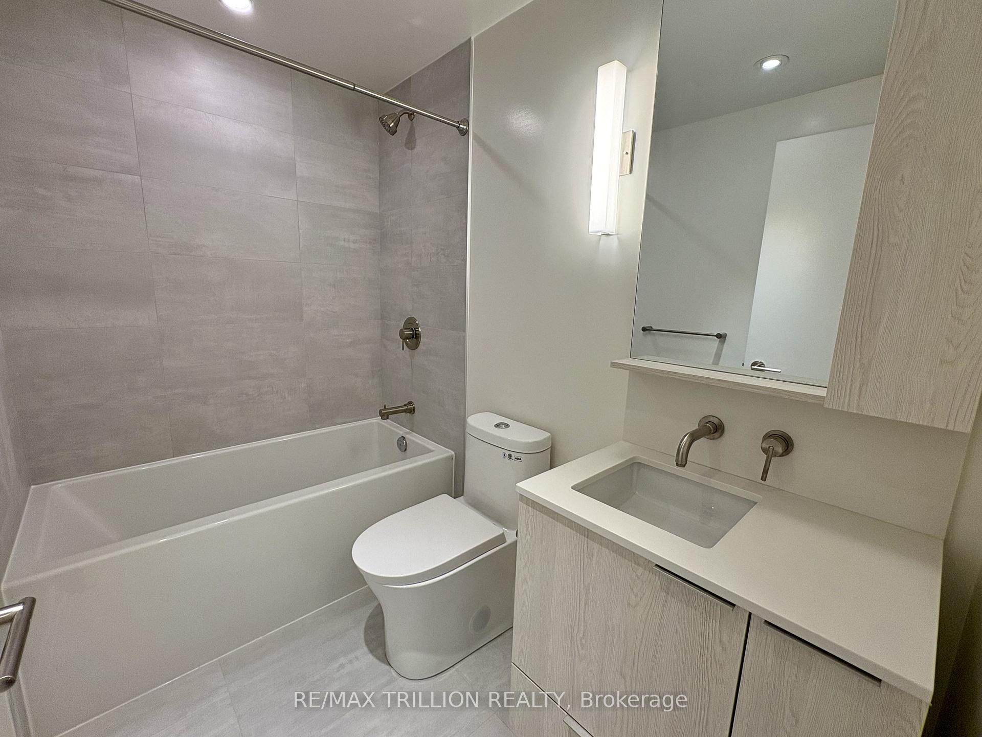 Photo 26 of Unit 1012N, 120 Broadway Avenue, Toronto, Mount Pleasant West — HOMEH
