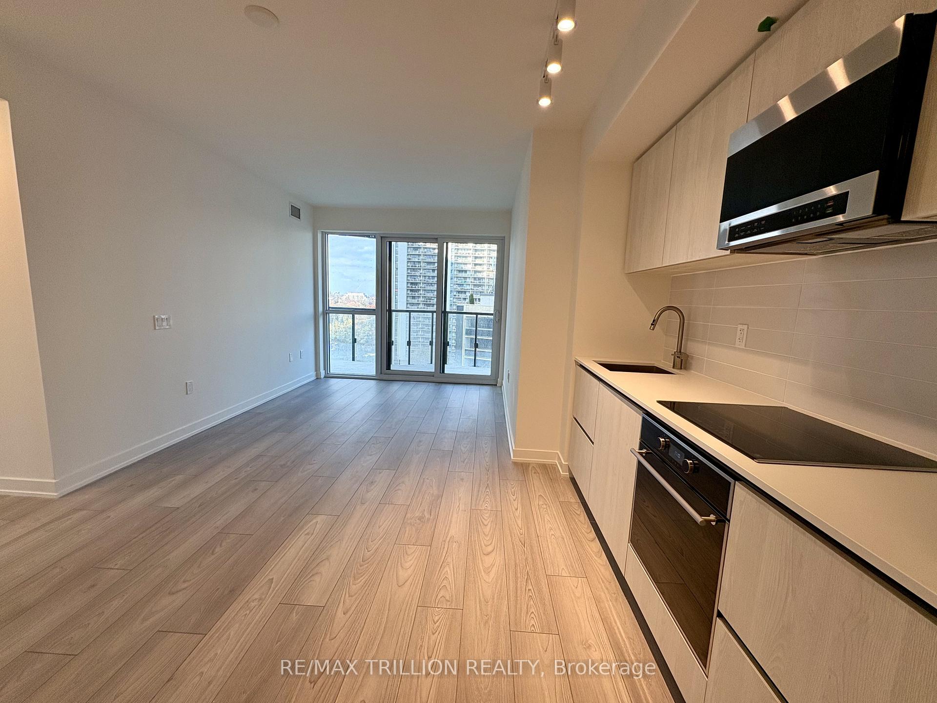 Photo 11 of Unit 1012N, 120 Broadway Avenue, Toronto, Mount Pleasant West — HOMEH