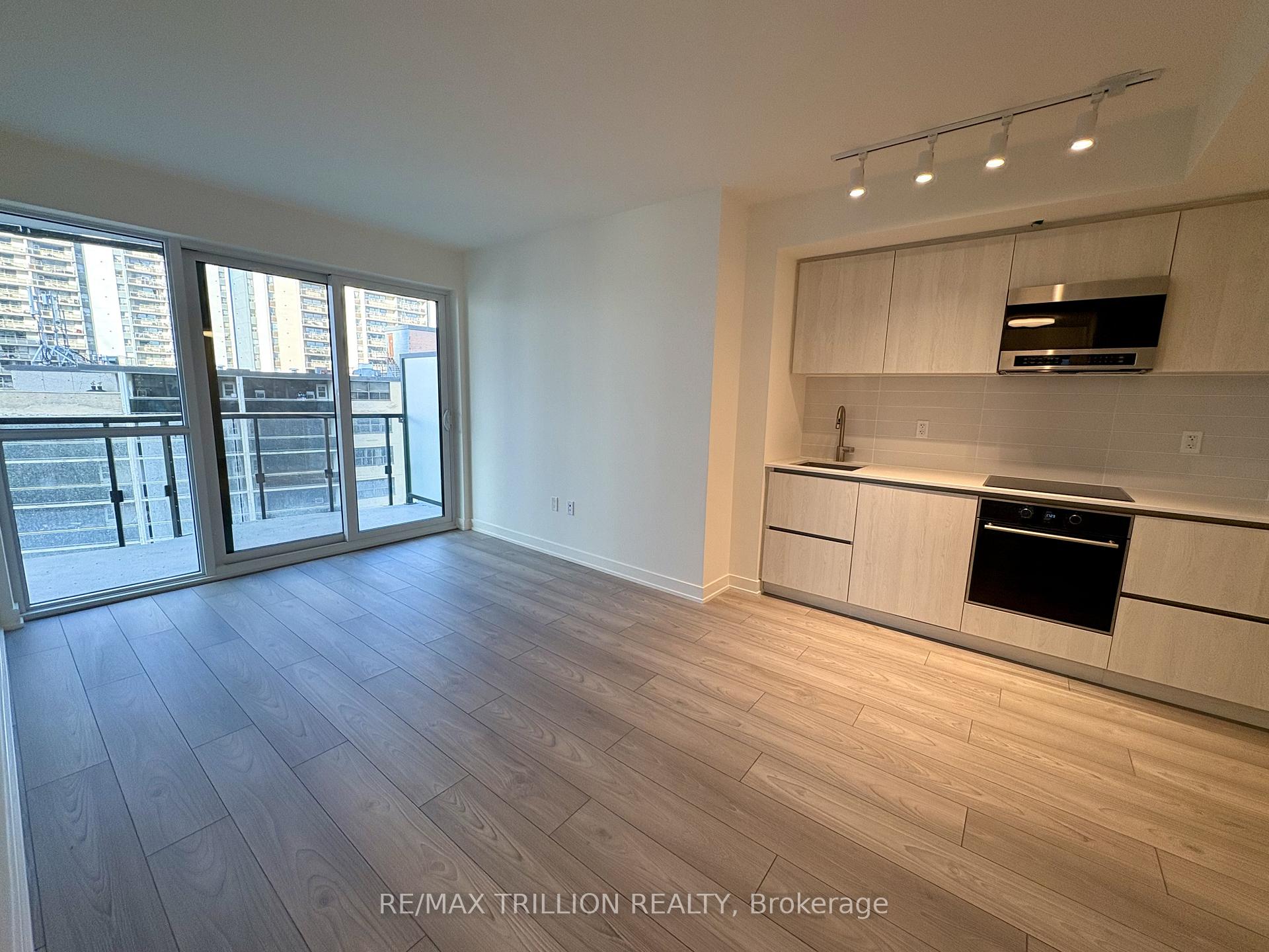 Photo 25 of Unit 1012N, 120 Broadway Avenue, Toronto, Mount Pleasant West — HOMEH