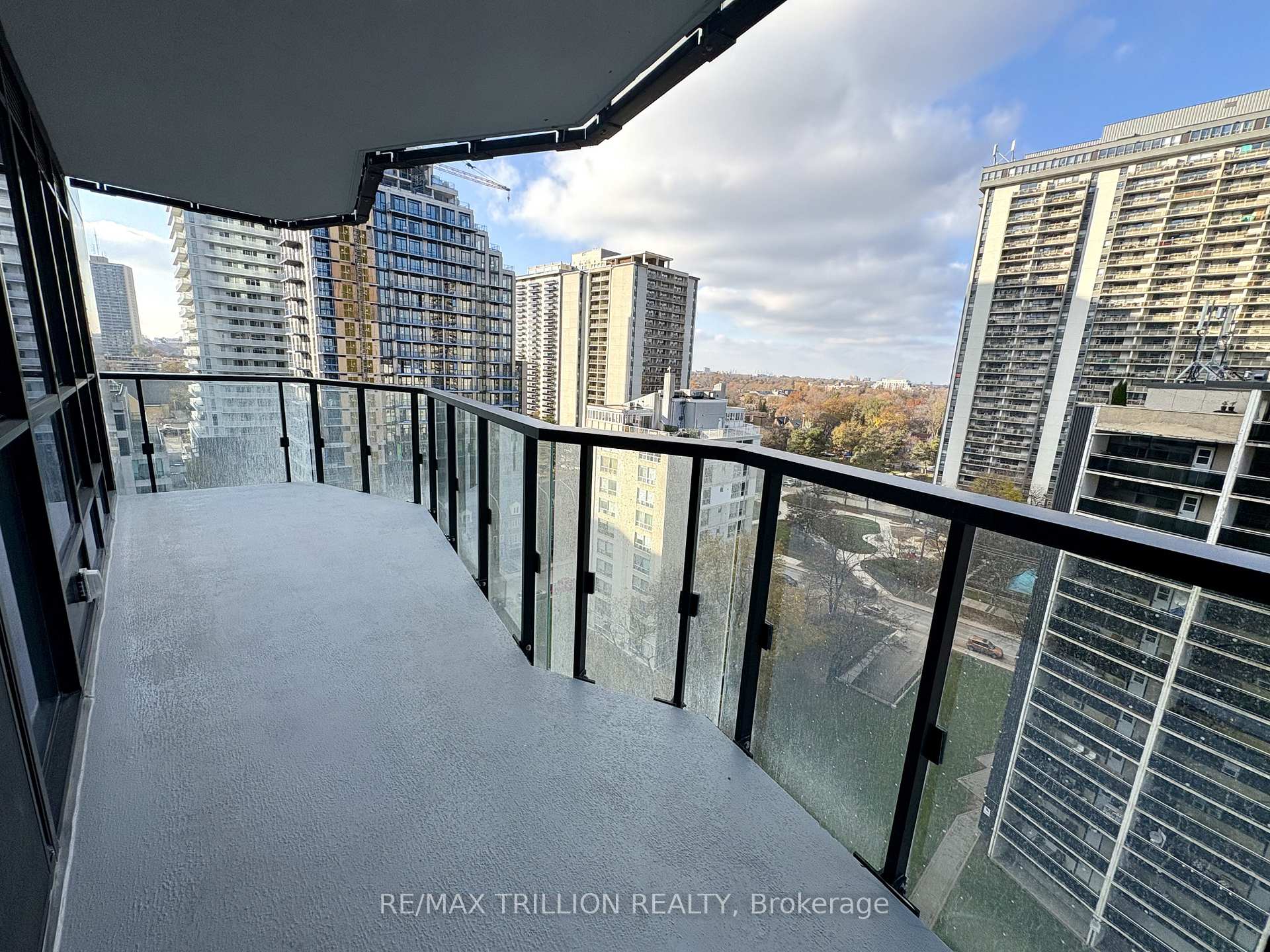 Photo 36 of Unit 1012N, 120 Broadway Avenue, Toronto, Mount Pleasant West — HOMEH