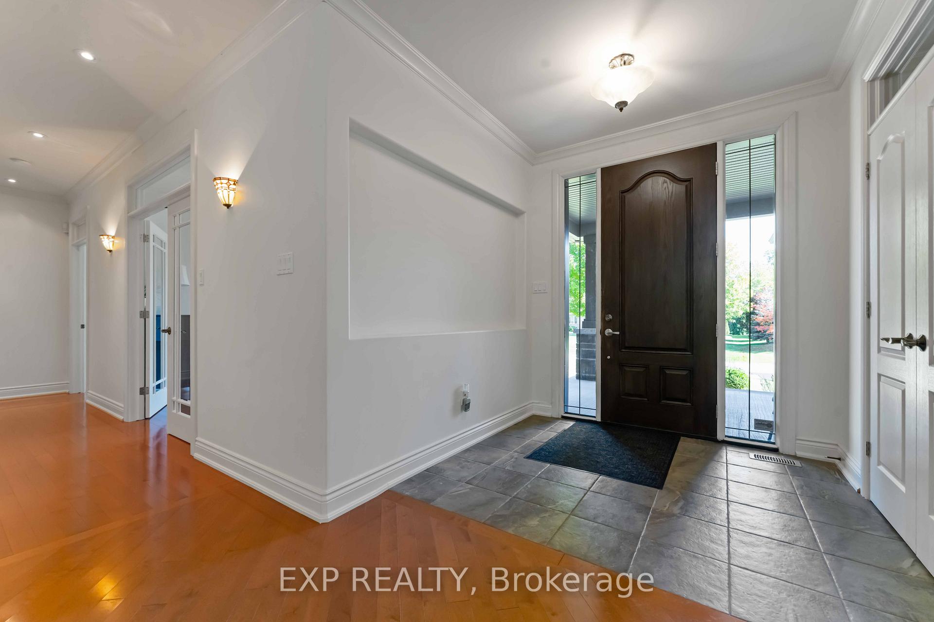 Photo 5 of 6805 Pebble Trail Way, Ottawa, Greely — HOMEH