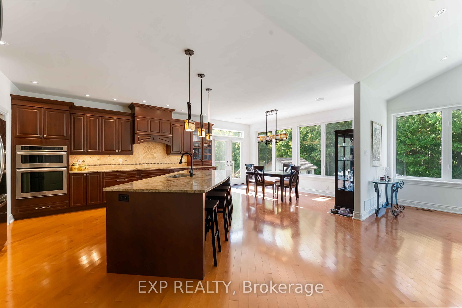 Photo 8 of 6805 Pebble Trail Way, Ottawa, Greely — HOMEH