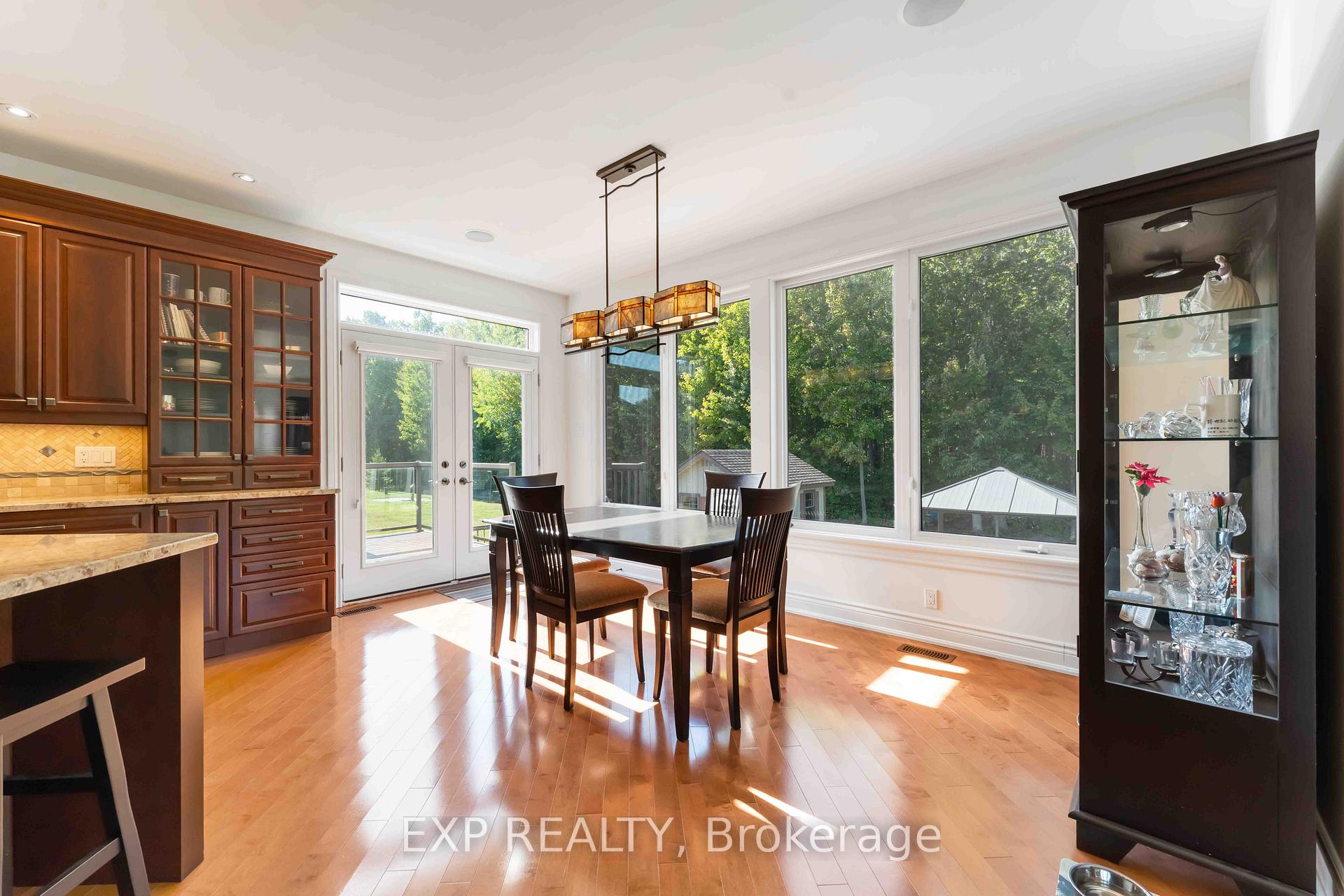 Photo 9 of 6805 Pebble Trail Way, Ottawa, Greely — HOMEH
