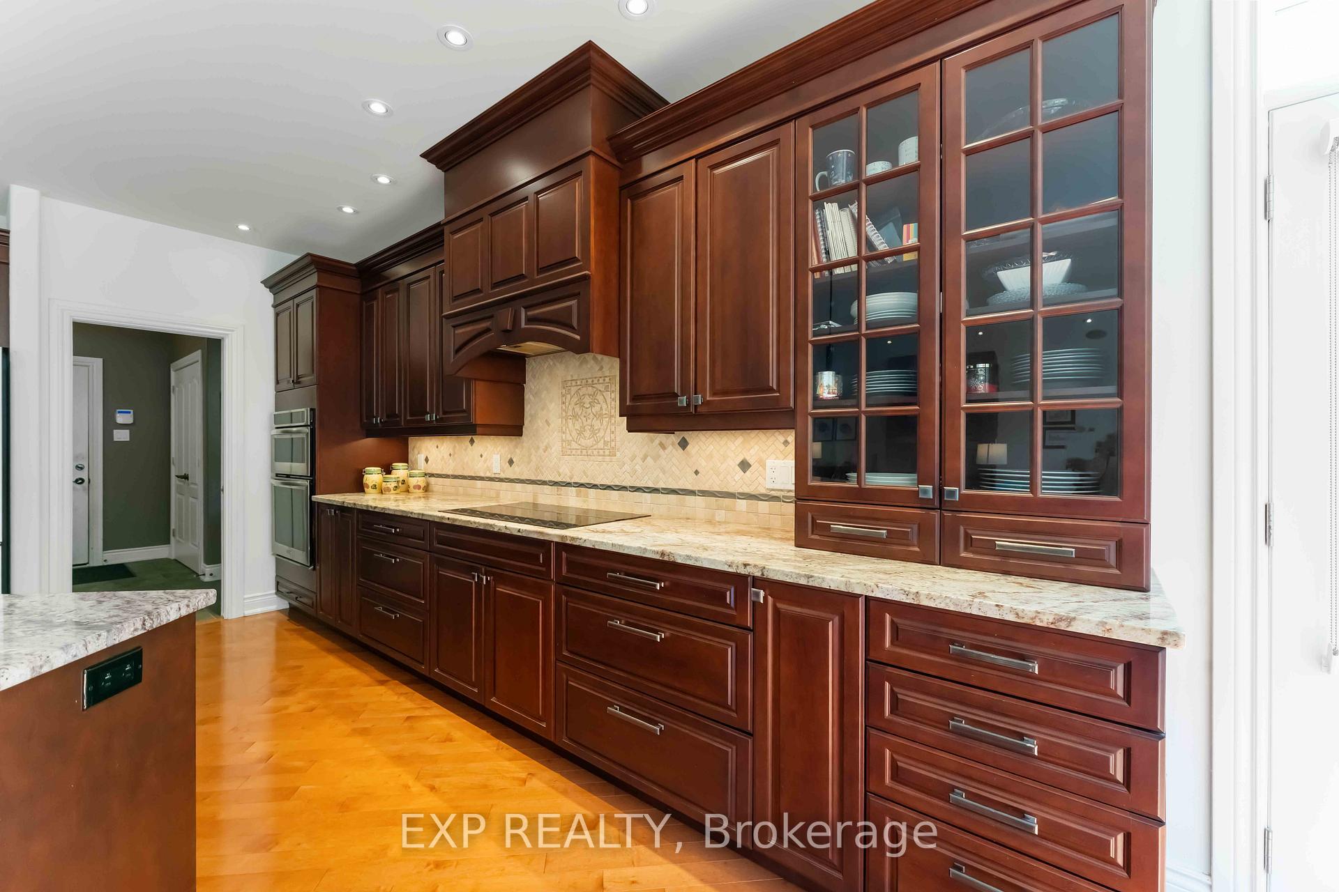 Photo 13 of 6805 Pebble Trail Way, Ottawa, Greely — HOMEH