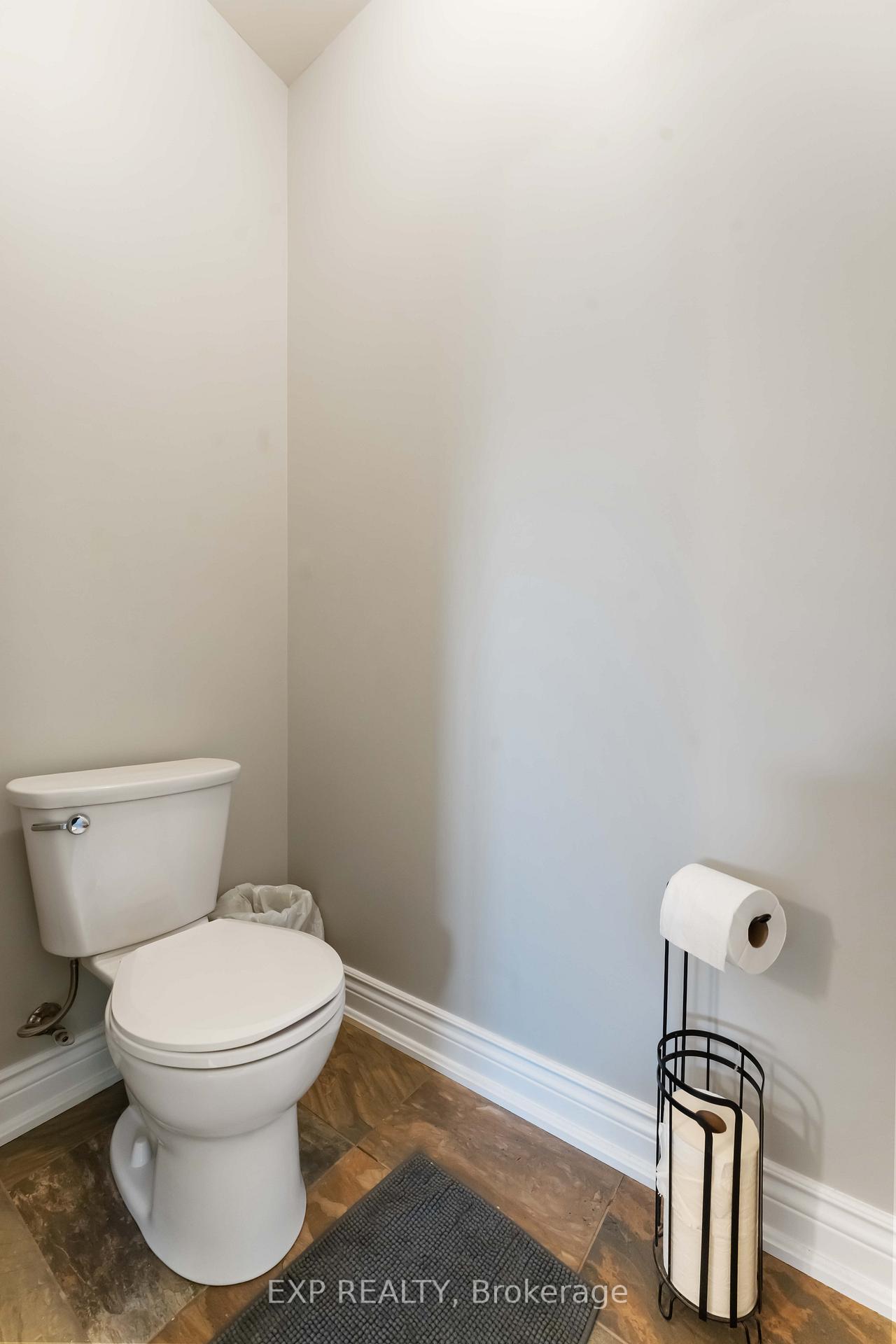Photo 23 of 6805 Pebble Trail Way, Ottawa, Greely — HOMEH