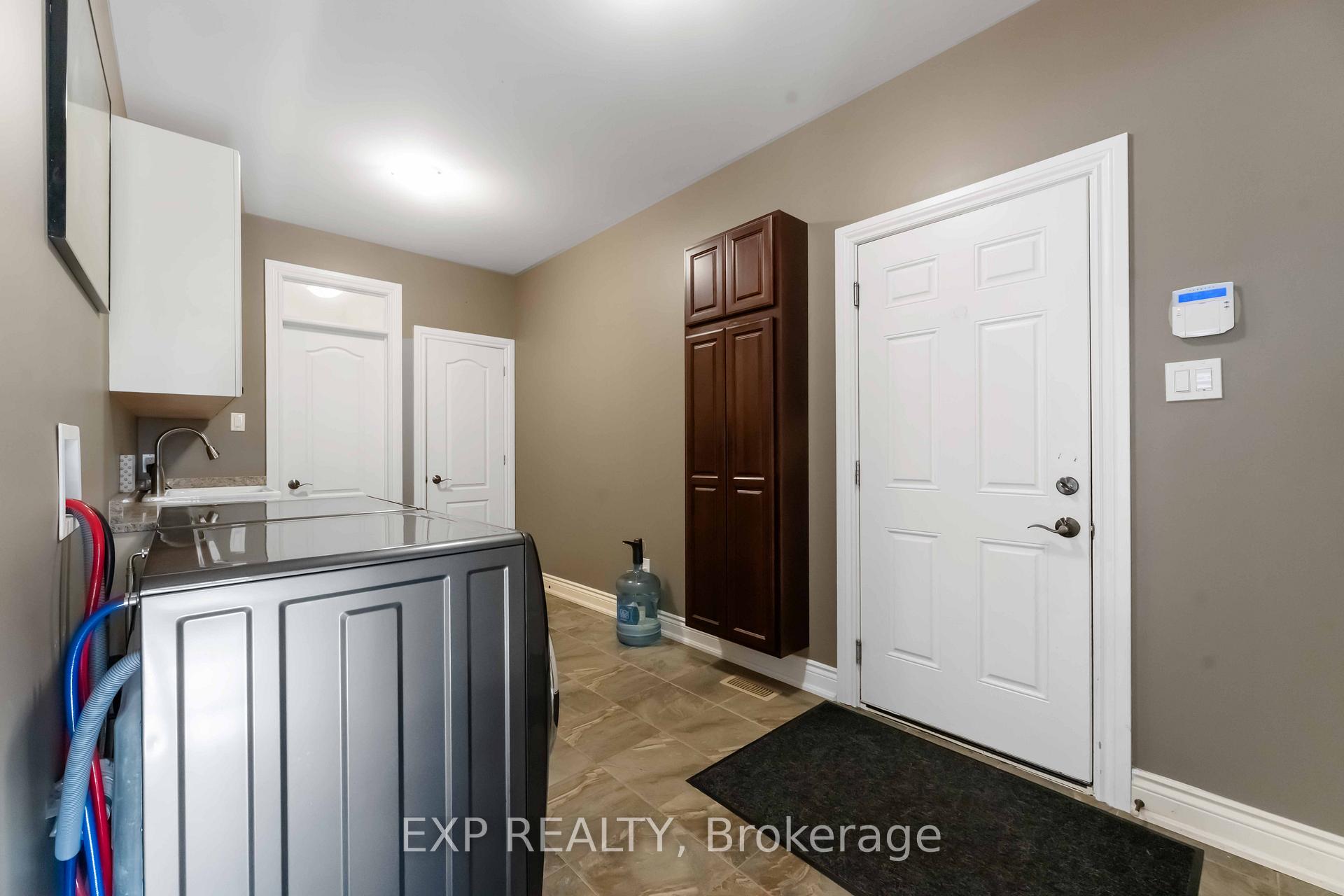 Photo 26 of 6805 Pebble Trail Way, Ottawa, Greely — HOMEH